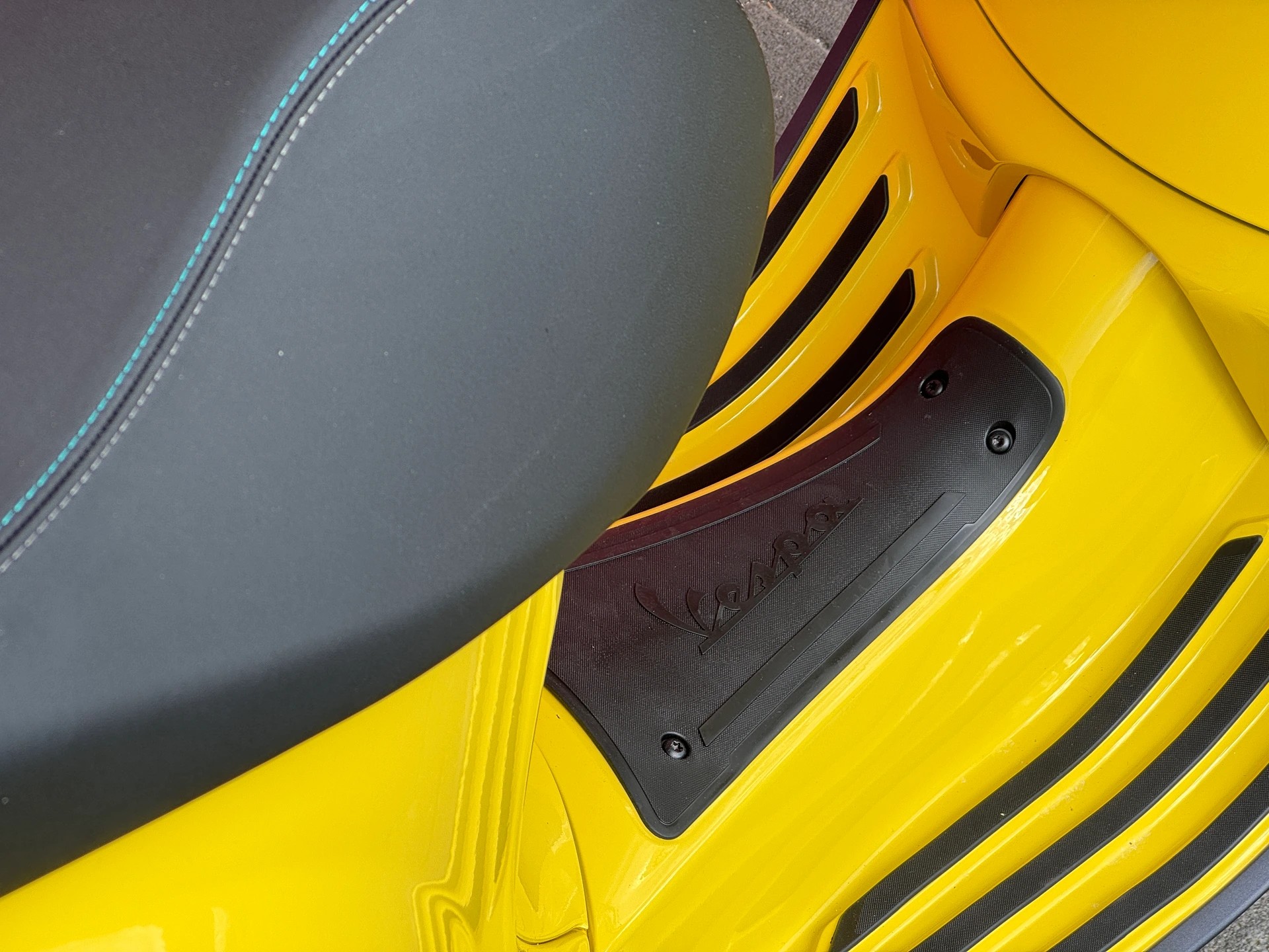 PIAGGIO Vespa 125 Primavera Sport ABS-image-7