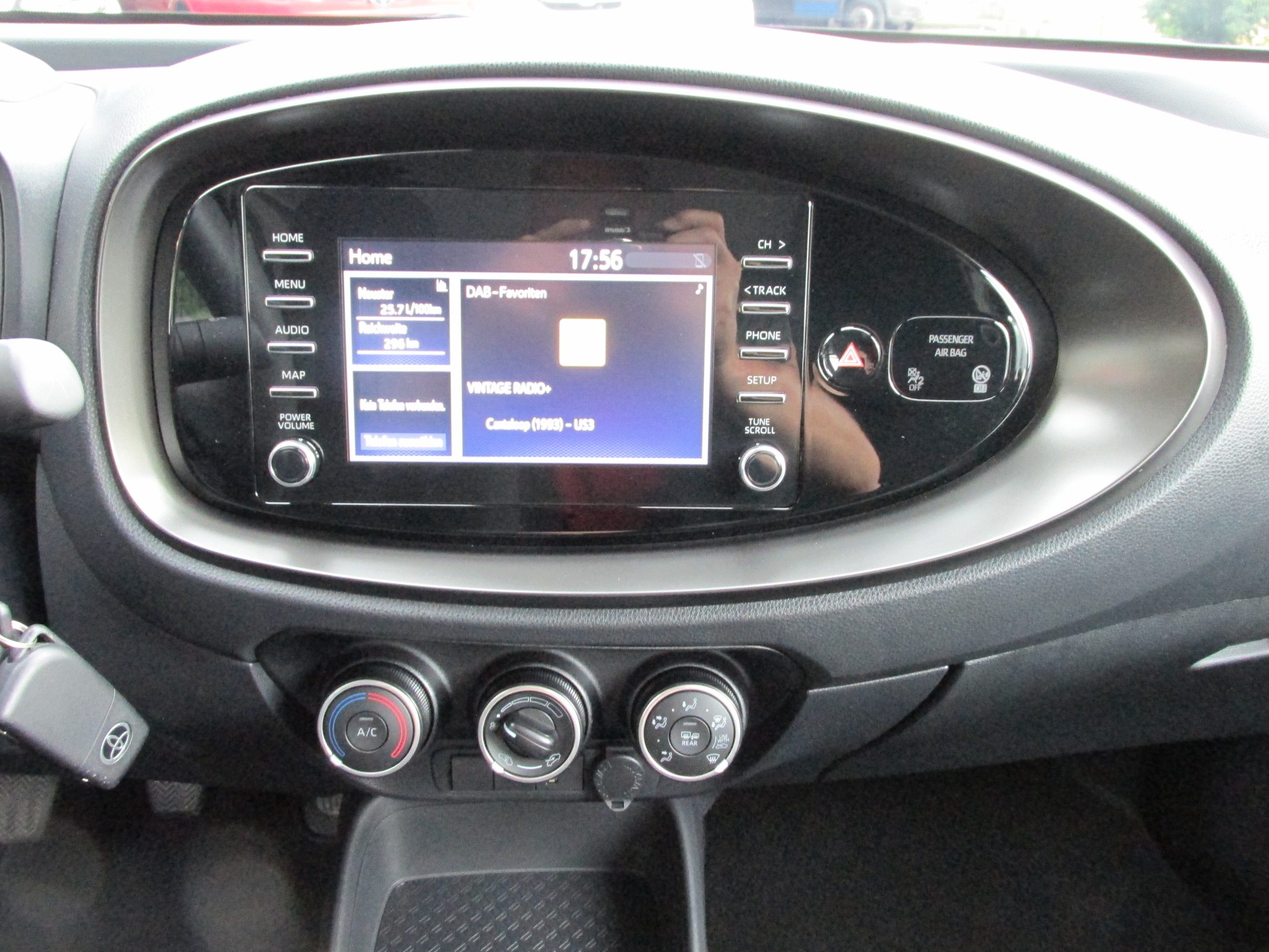 TOYOTA Aygo X 1.0 VVT-i Comfort-image-13