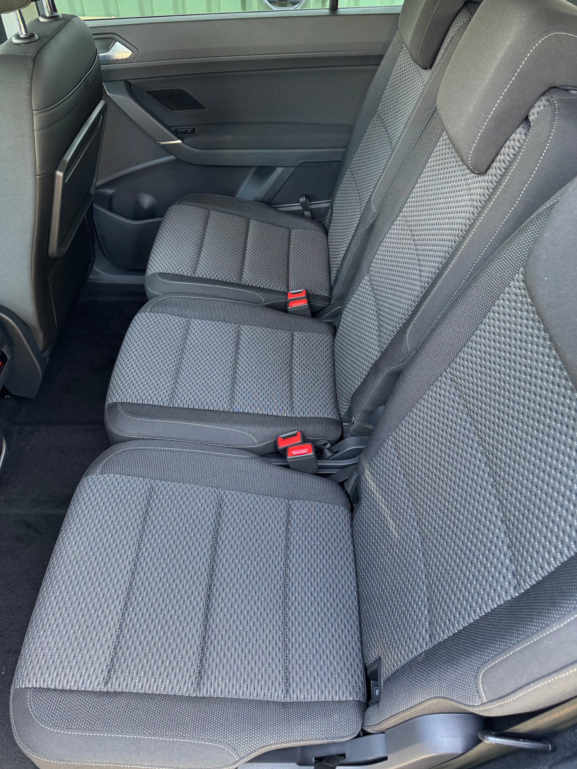 VW Touran 1.5 TSI EVO Comfortline DSG 7 Plätzer 150 PS 37 % Rabatt !-image-13