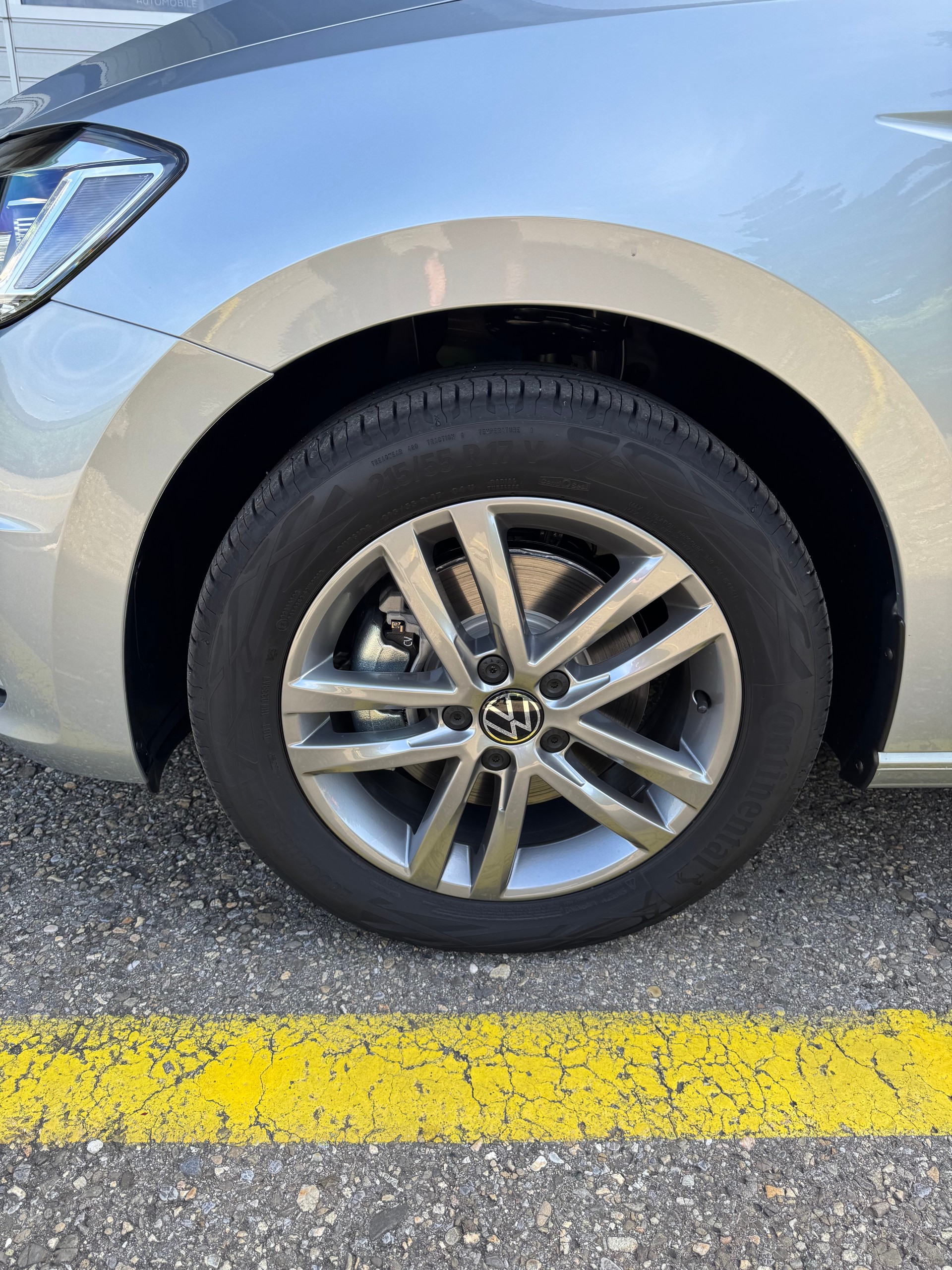 VW Touran 1.5 TSI EVO Comfortline DSG 7 Plätzer 150 PS 37 % Rabatt !-image-23