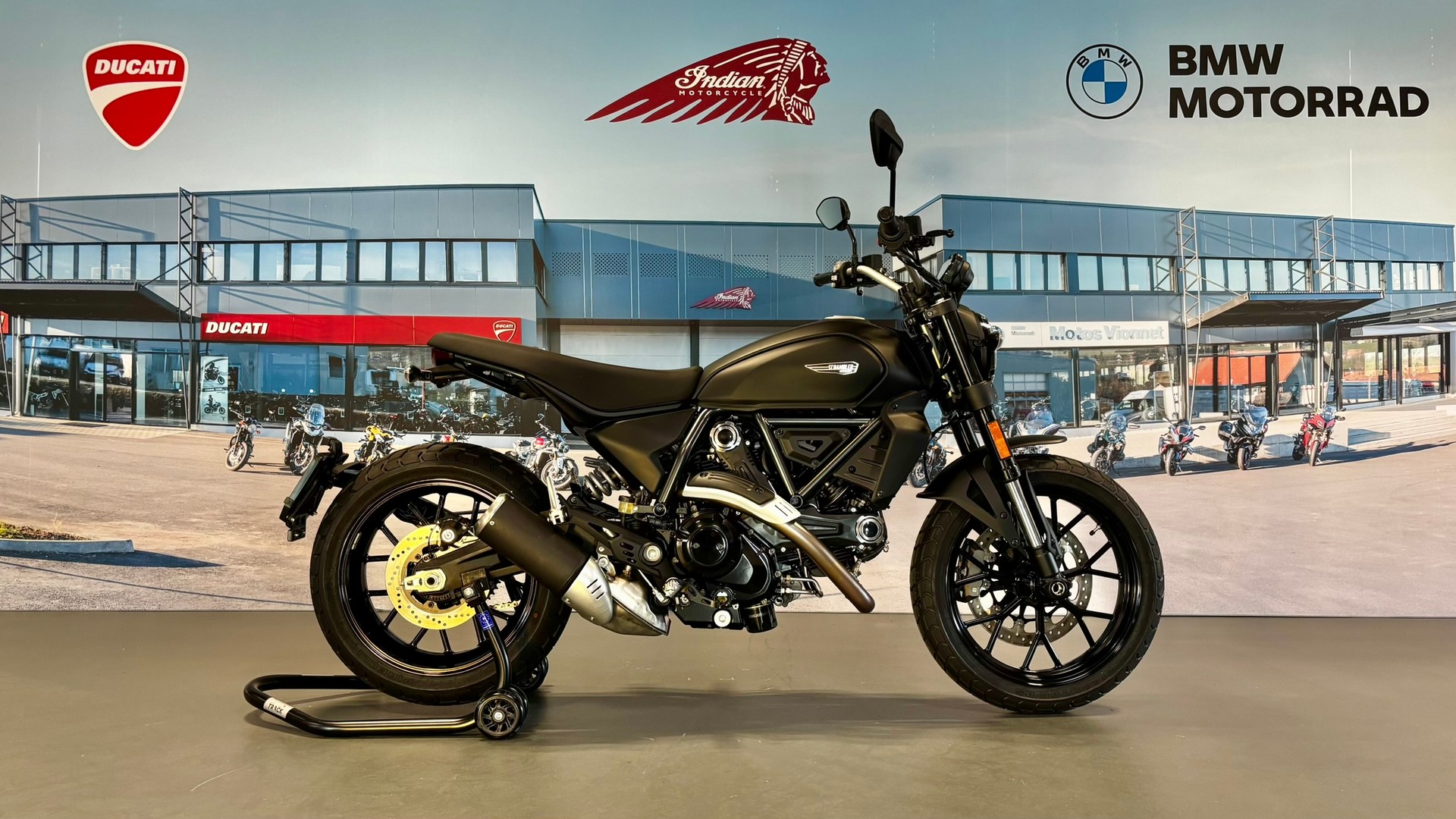 DUCATI SCRAMBLER ICON DARK-image-5