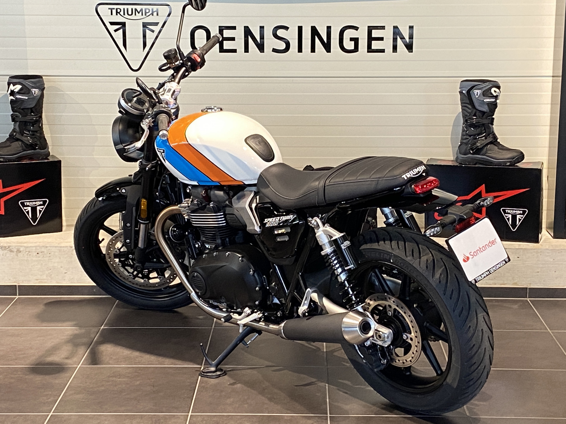 TRIUMPH Speed Twin 900 (4.49 % Power Leasing - Gültig bis 31.06.2026)-image-4