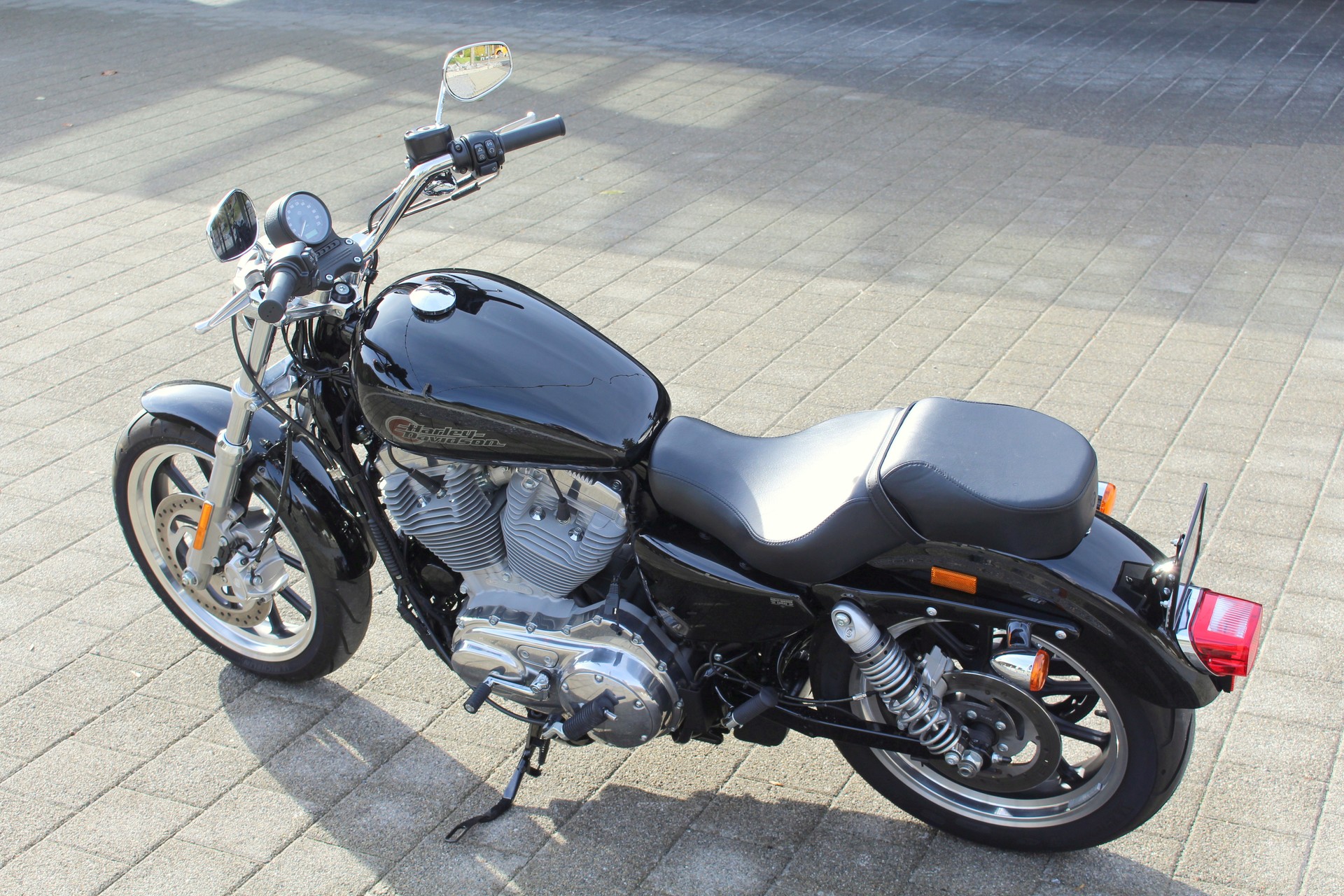 HARLEY-DAVIDSON XL 883 L Sportster Super Low ABS-image-3