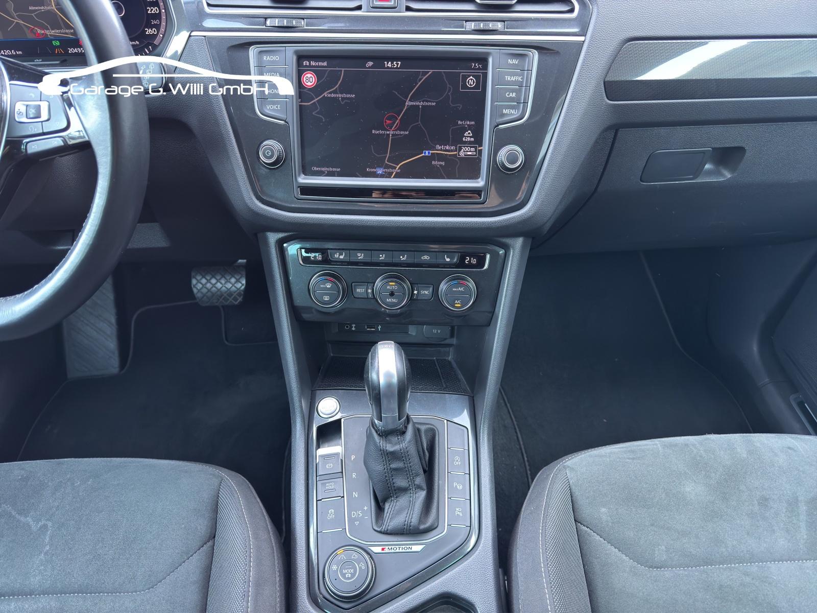 VW Tiguan 2.0TSI Comfortline 4Motion DSG-image-12