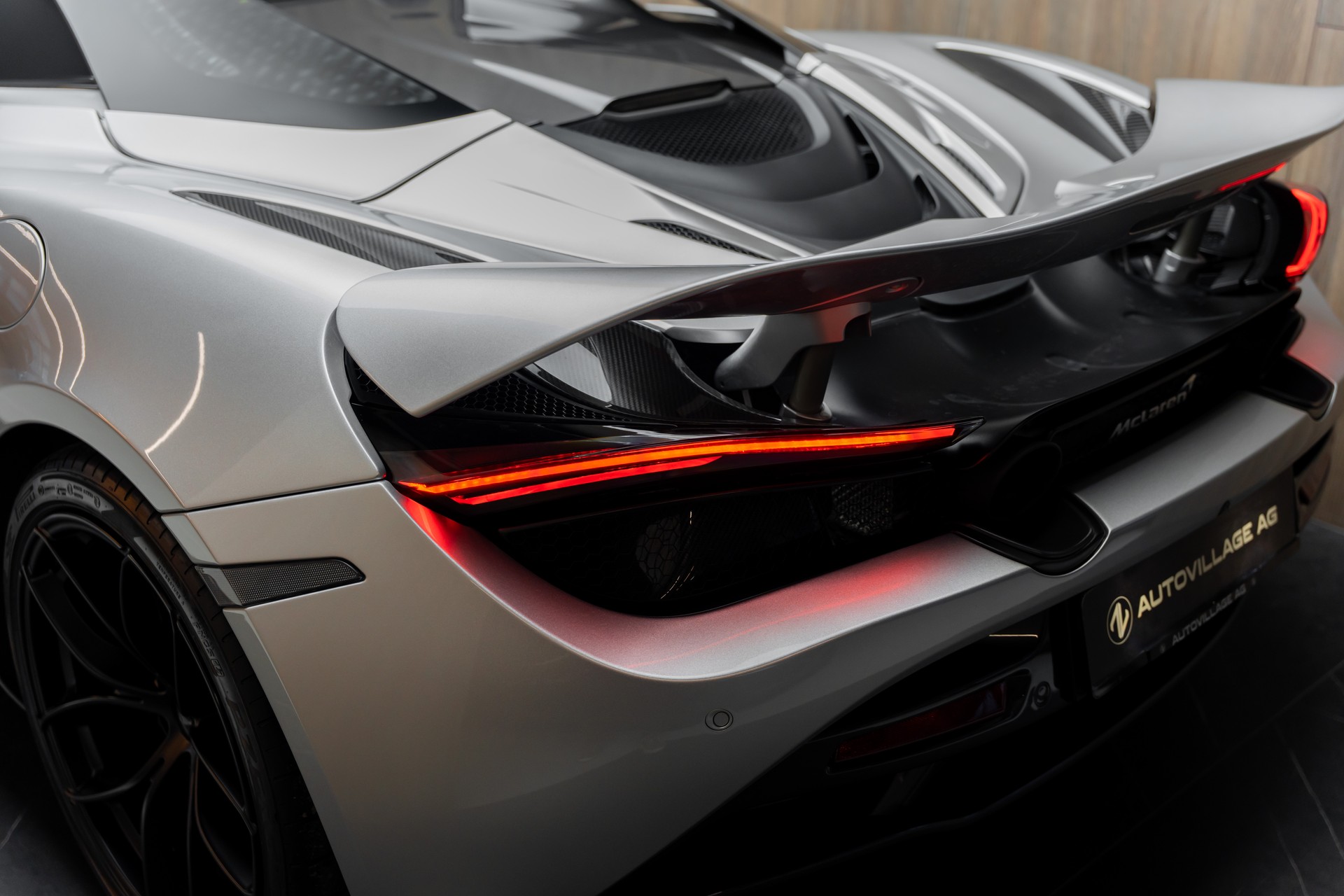McLAREN 720S Spider Performance 4.0 V8 SSG-image-23