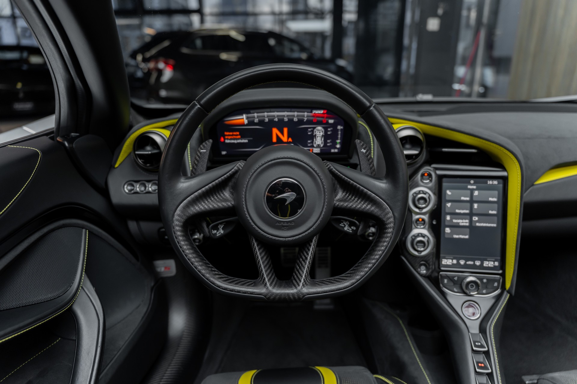 McLAREN 720S Spider Performance 4.0 V8 SSG-image-14