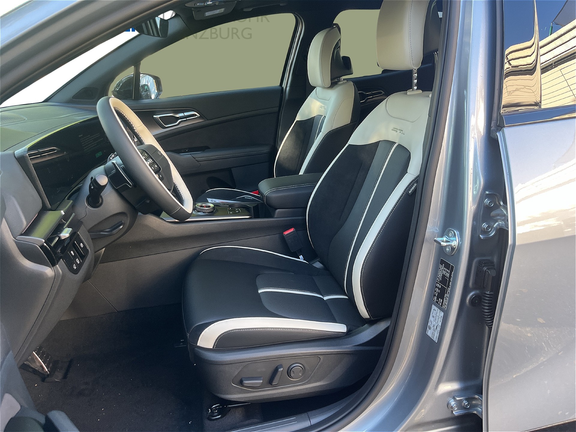 KIA Sportage 1.6T-GDi HEV GT-Line 4x4 A-image-10