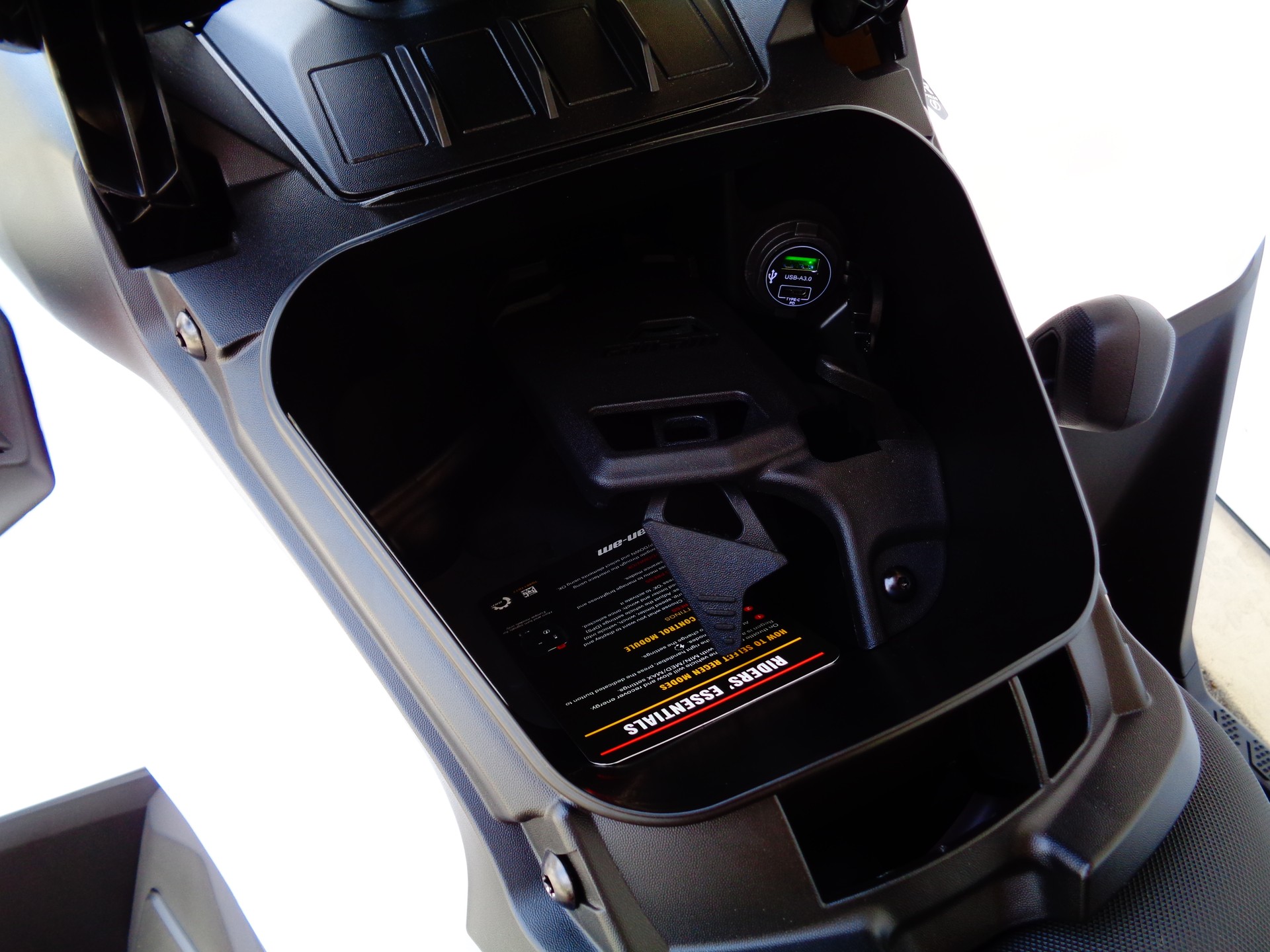 CAN-AM Outlander Electric (Std/Max)-image-11