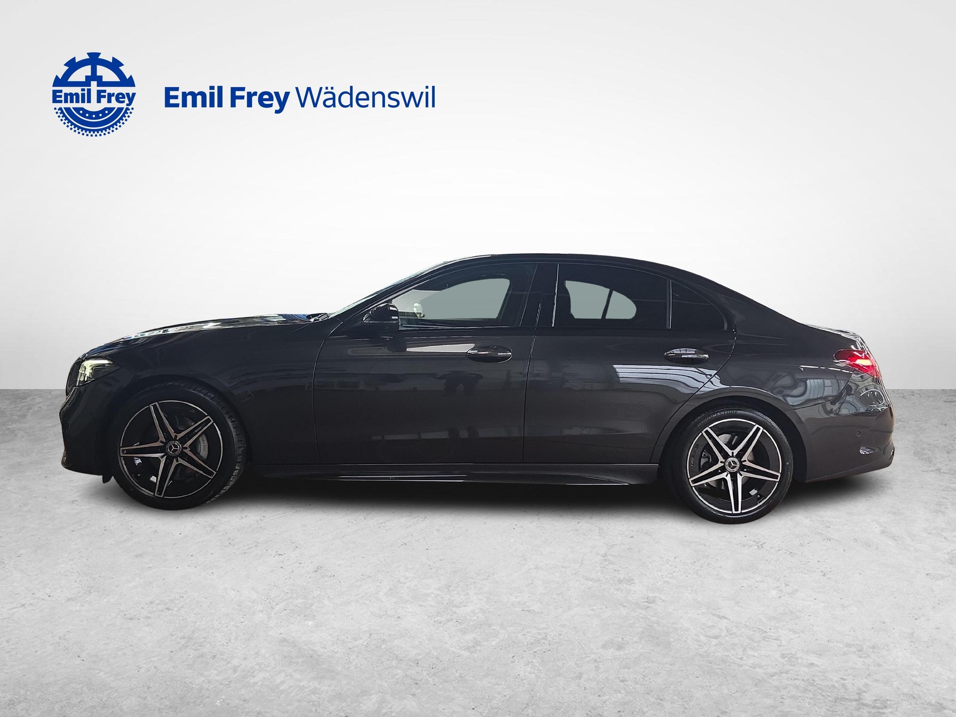MERCEDES-BENZ C 220 d Swiss Star AMG Line 4matic-showroom-element-1