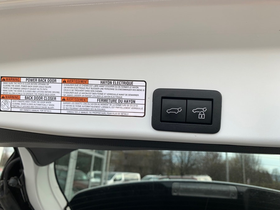 TOYOTA Yaris Cross 1.5 Elegant e-CVT AWDi-image-15