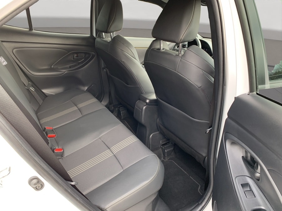 TOYOTA Yaris Cross 1.5 Elegant e-CVT AWDi-image-10