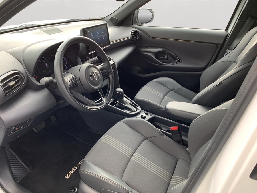 TOYOTA Yaris Cross 1.5 Elegant e-CVT AWDi-image-7