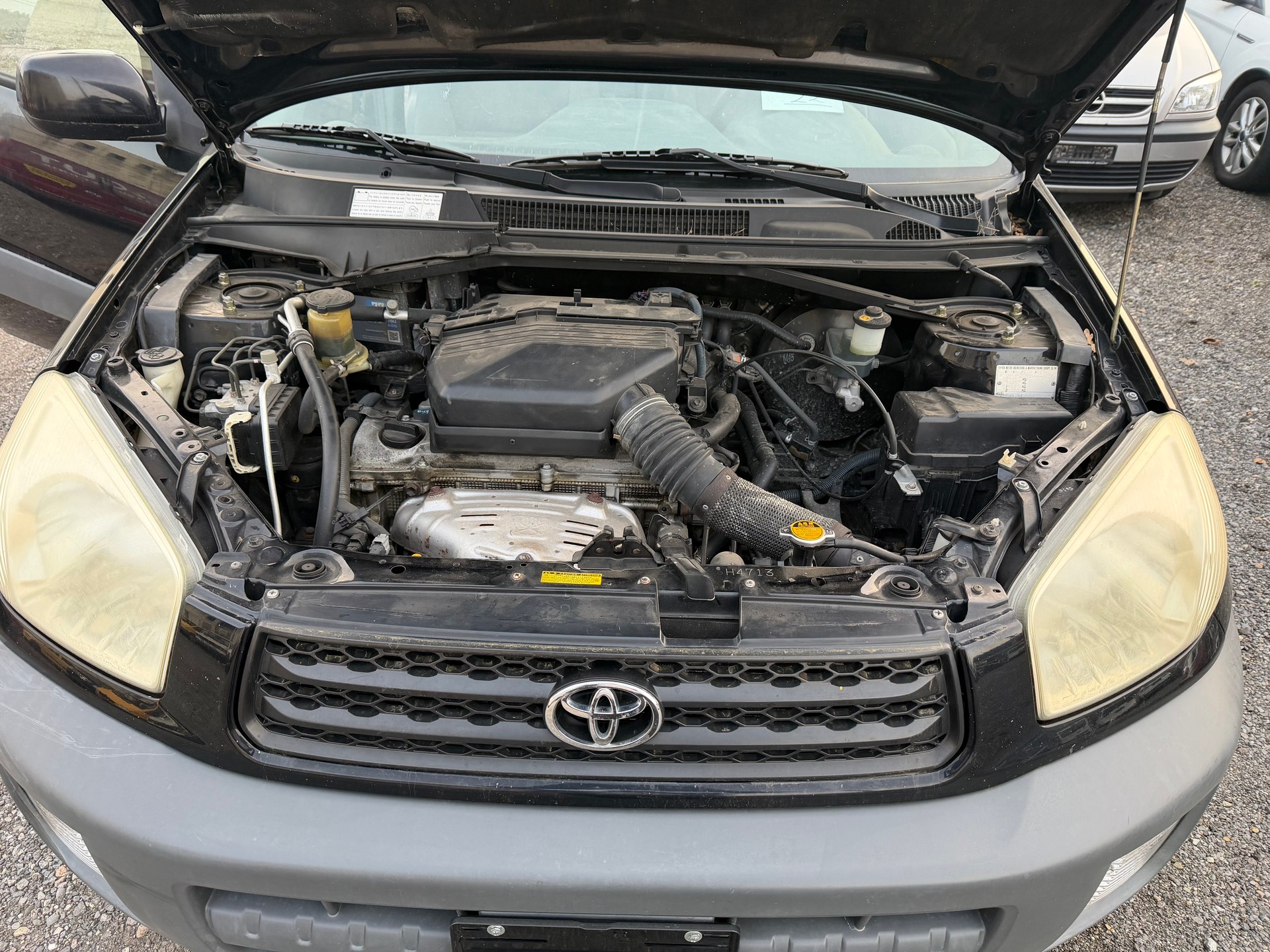 TOYOTA RAV-4 2.0 16V Linea Terra-image-12