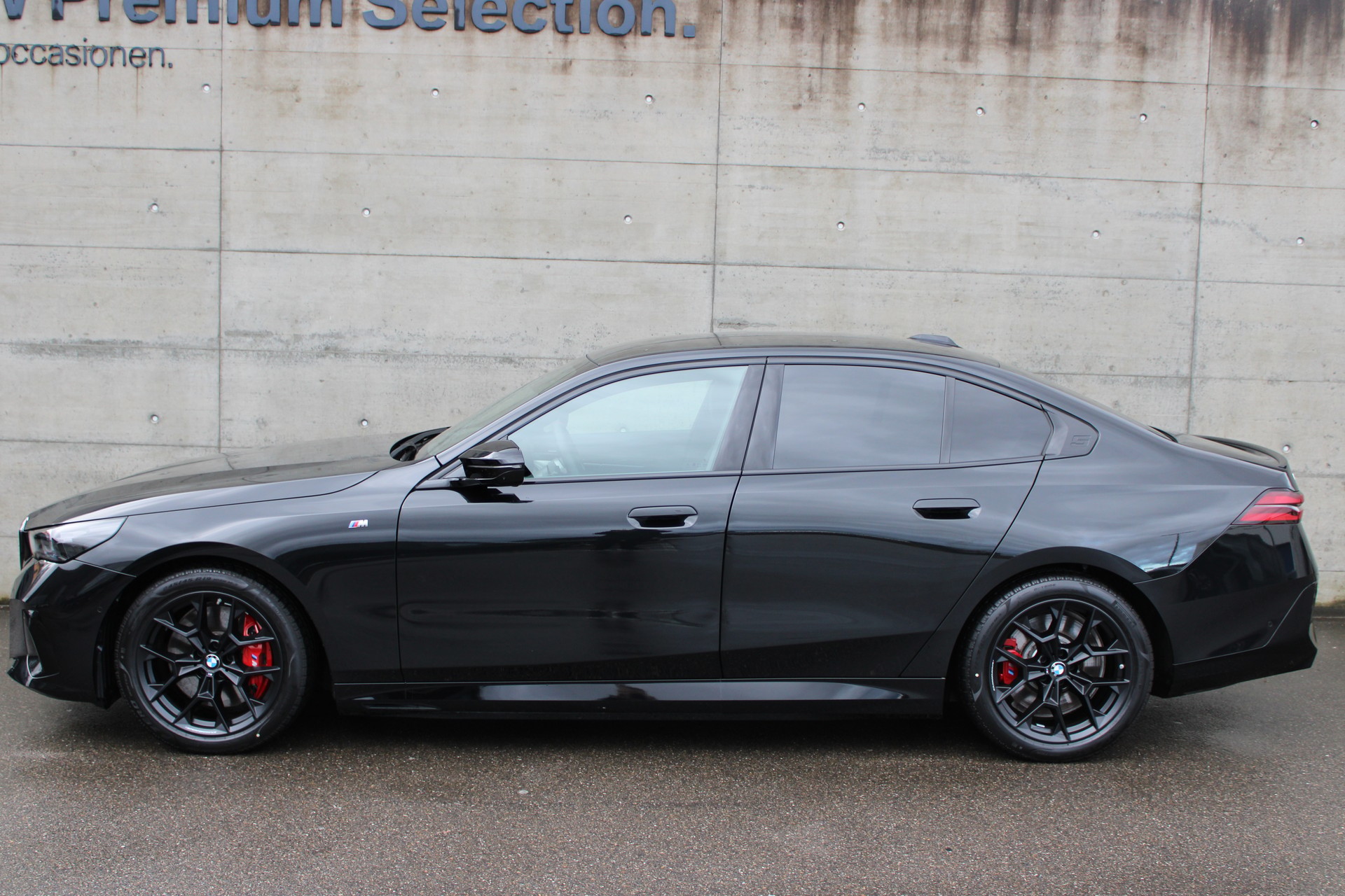 BMW i5 M60 xDrive M Sport Pro-image-6