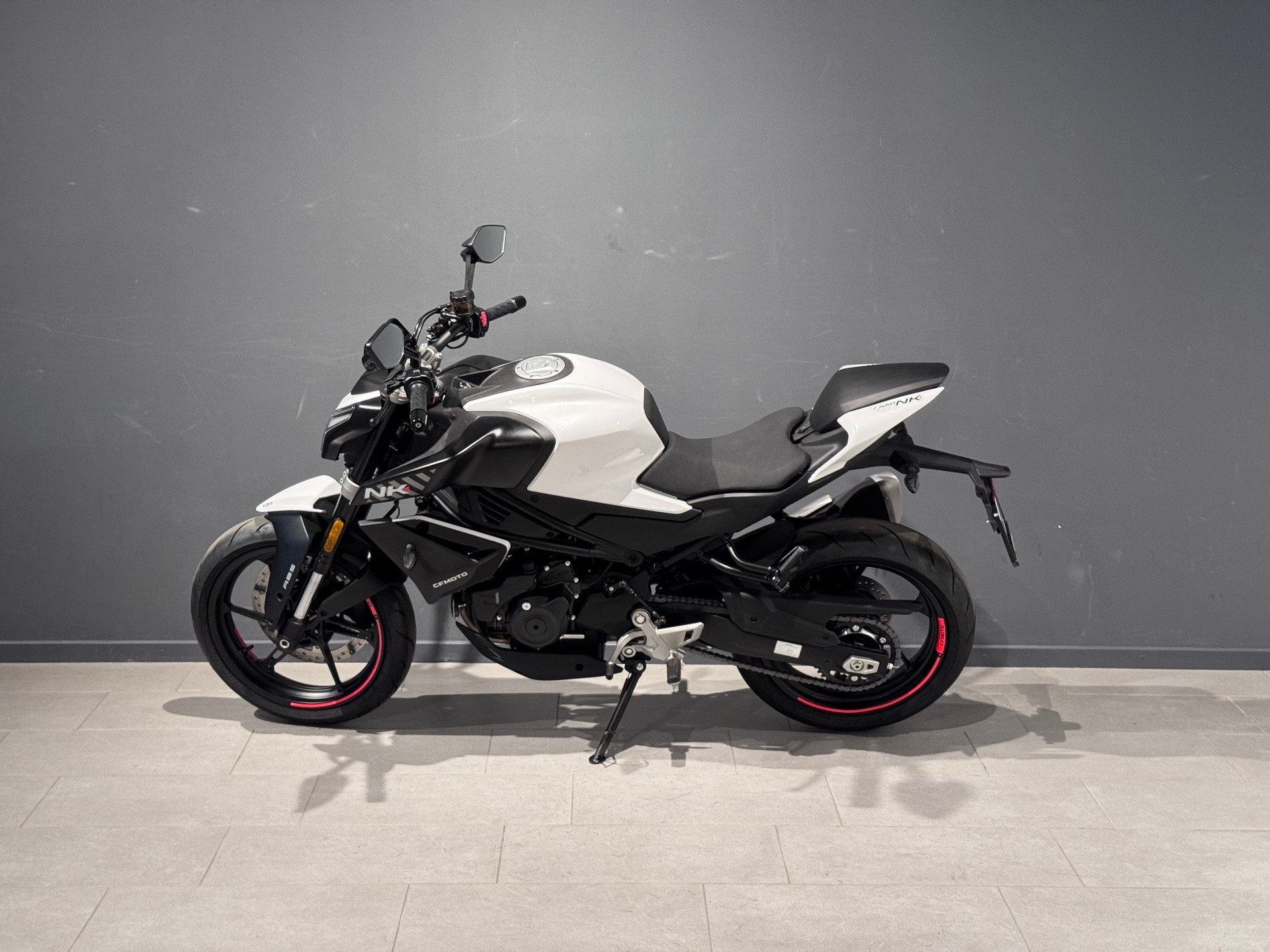 CF MOTO 450NK-image-3