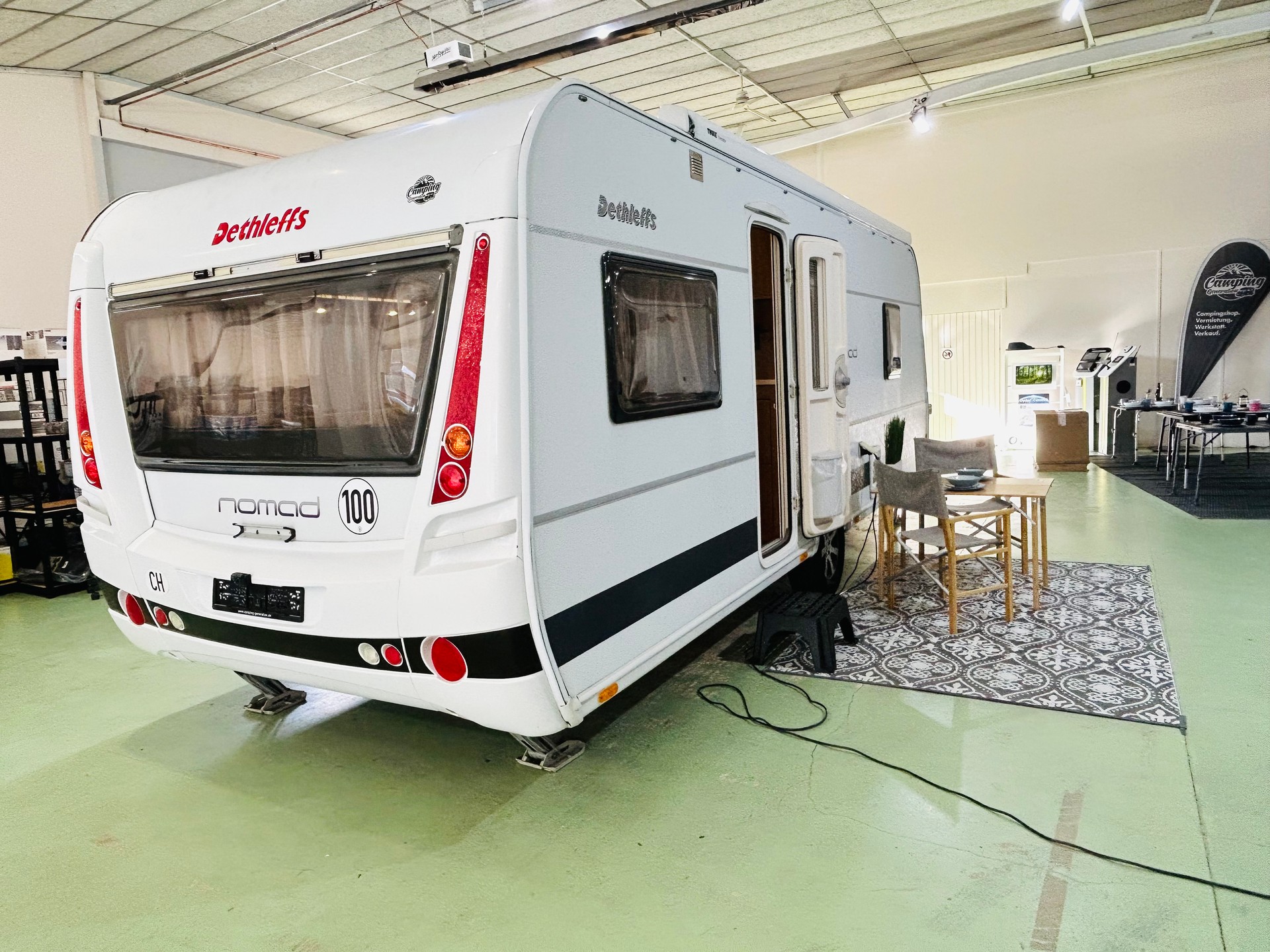 DETHLEFFS Nomad-showroom-element-3