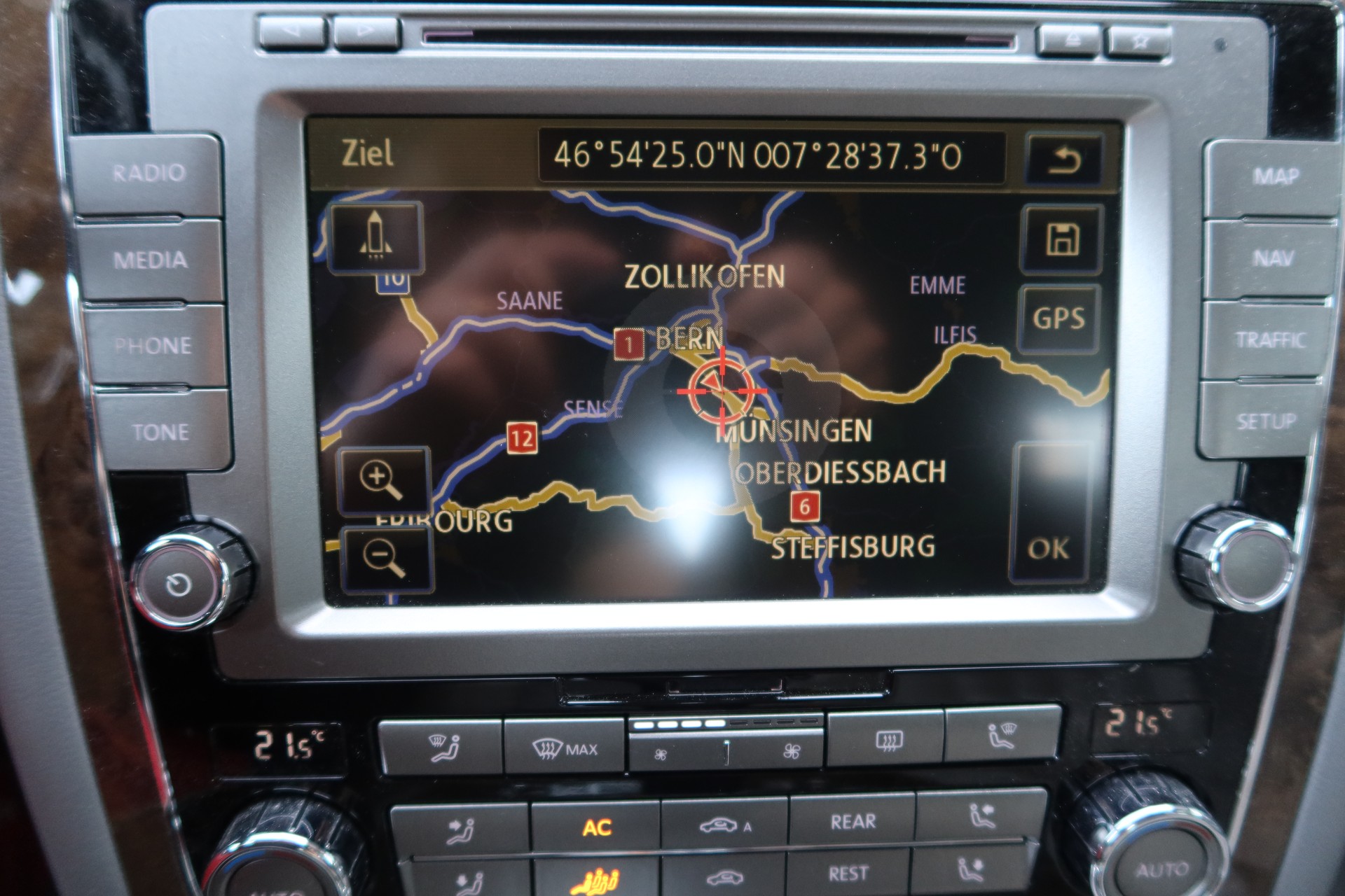 VW Phaeton 3.0 TDi V6 4M-image-12