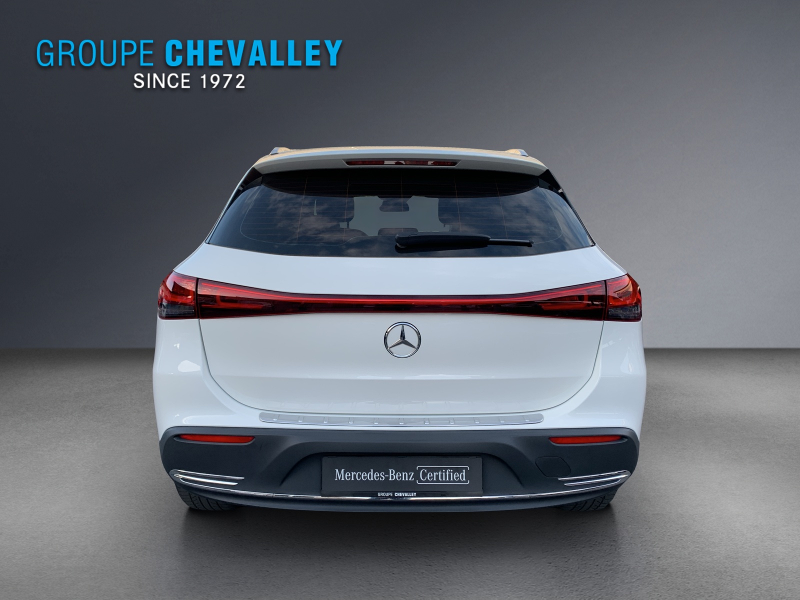 MERCEDES-BENZ EQA 250-image-4
