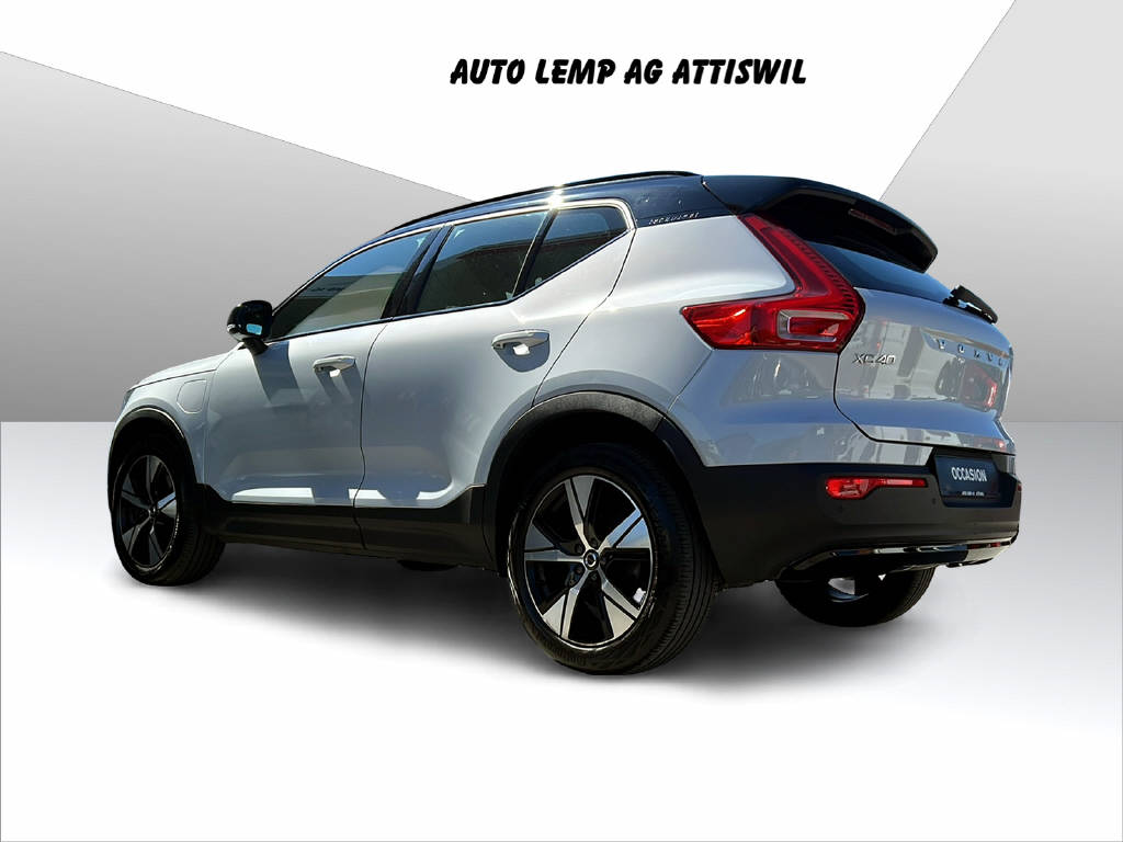VOLVO XC40 1.5 T4 PiH R-Design-showroom-element-3