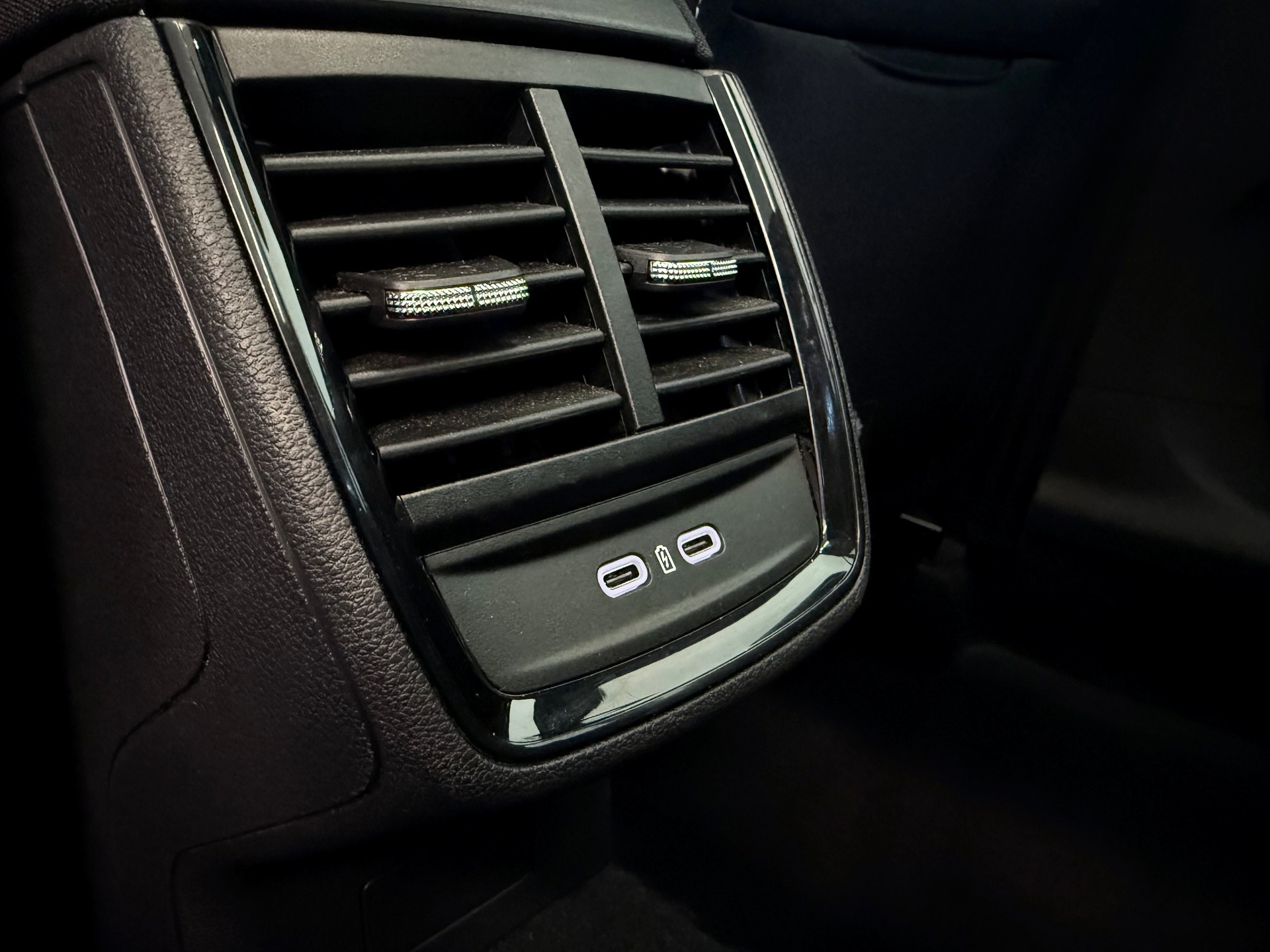 SKODA Scala 1.0 TSI Monte Carlo DSG-image-26