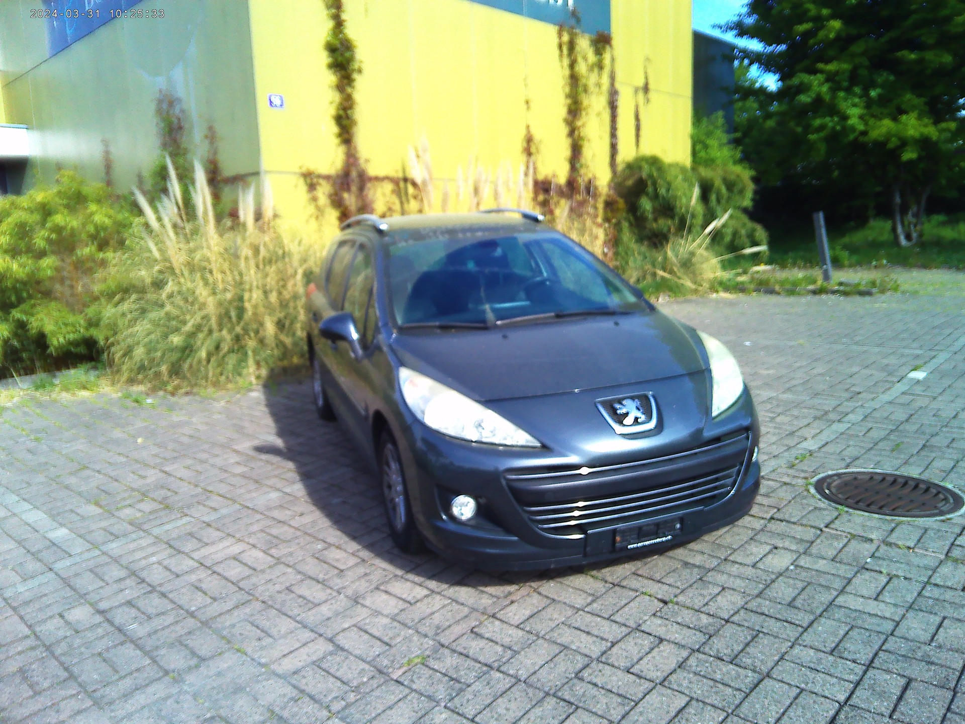 PEUGEOT 207 SW 1.6 16V Sport Automatic-image-8
