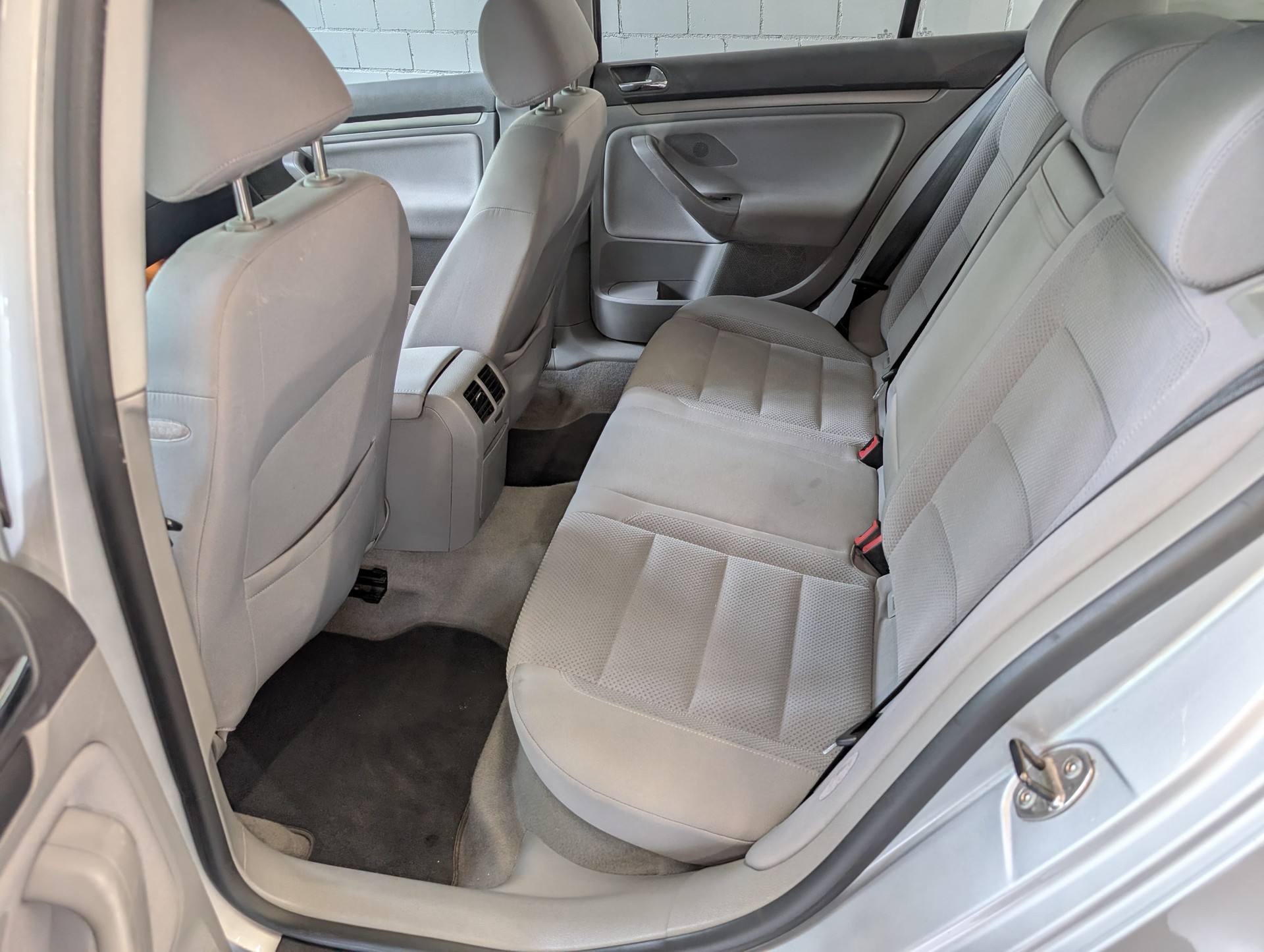 VW Golf 1.6 FSI Comfortline-image-10