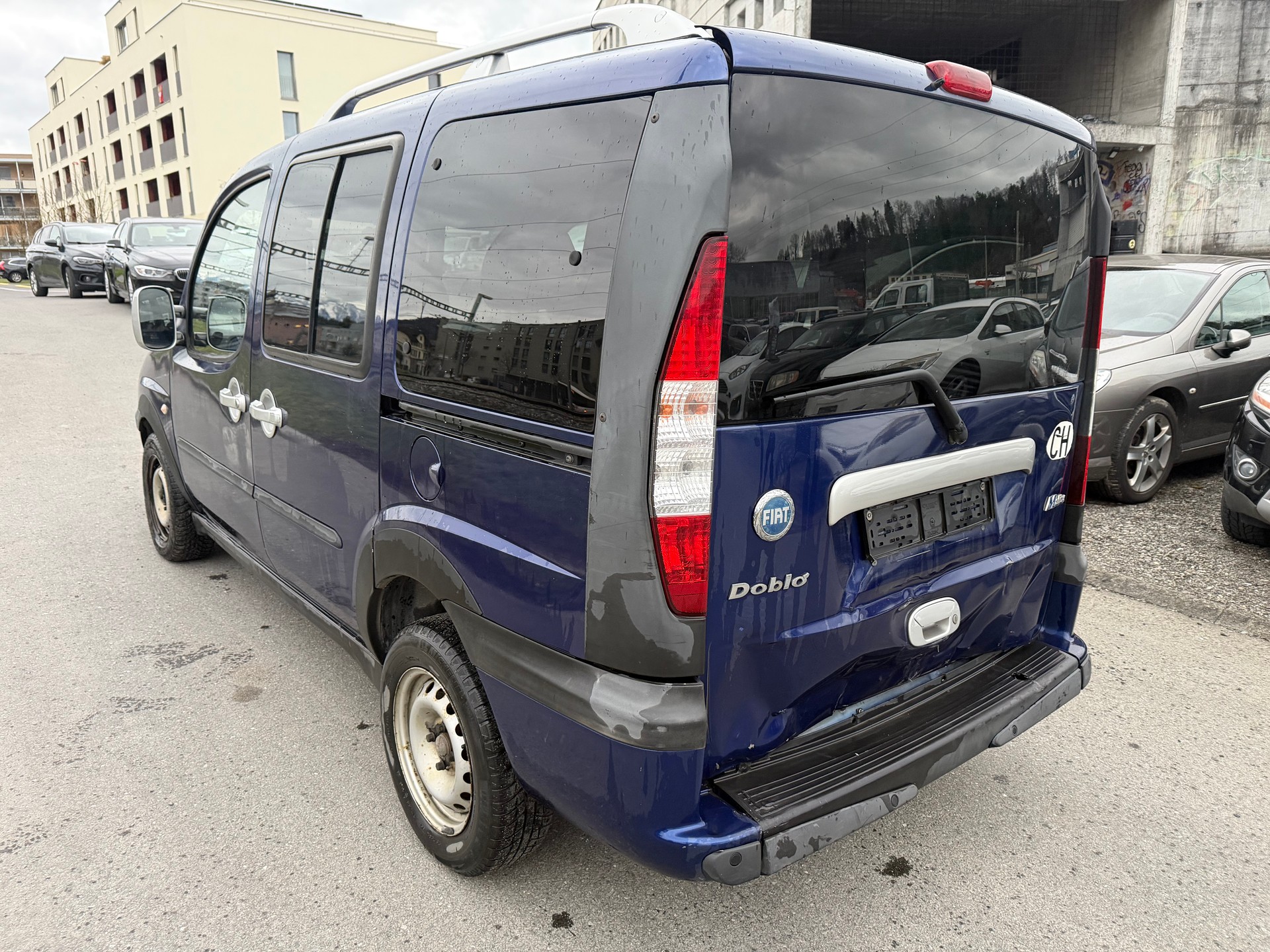 FIAT Doblò 1.9 JTD Malibu-image-4