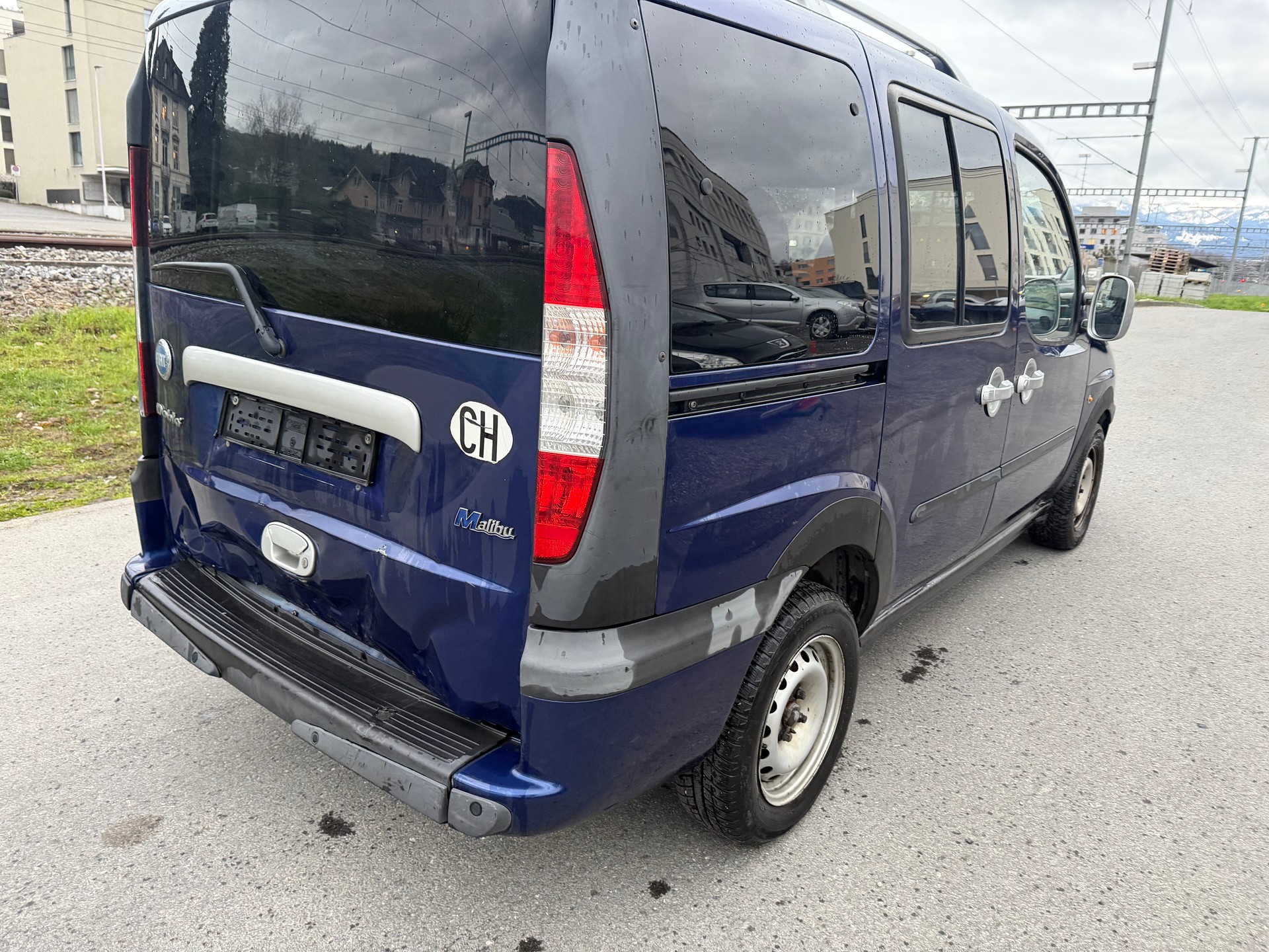 FIAT Doblò 1.9 JTD Malibu-image-6