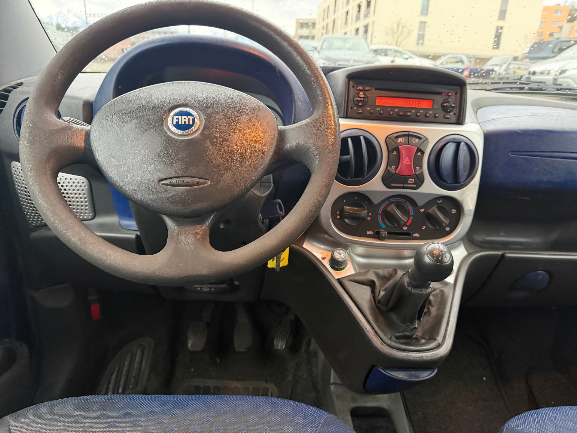 FIAT Doblò 1.9 JTD Malibu-image-7