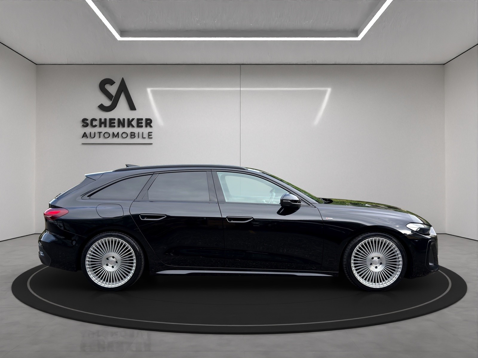 AUDI A5 Avant TFSI 150 kW S tronic S-Line Optikpaket Black-image-6