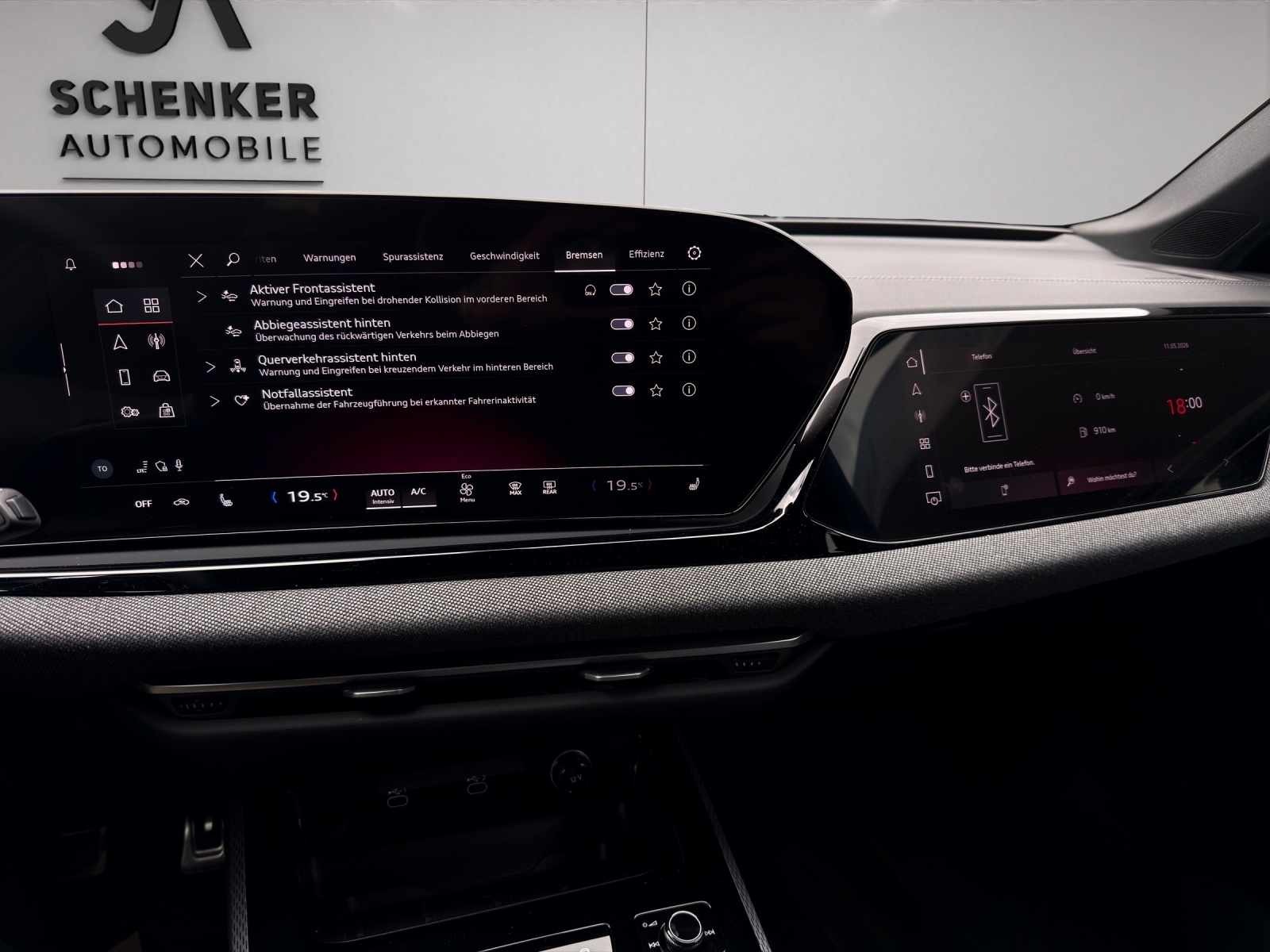 AUDI A5 Avant TFSI 150 kW S tronic S-Line Optikpaket Black-image-15