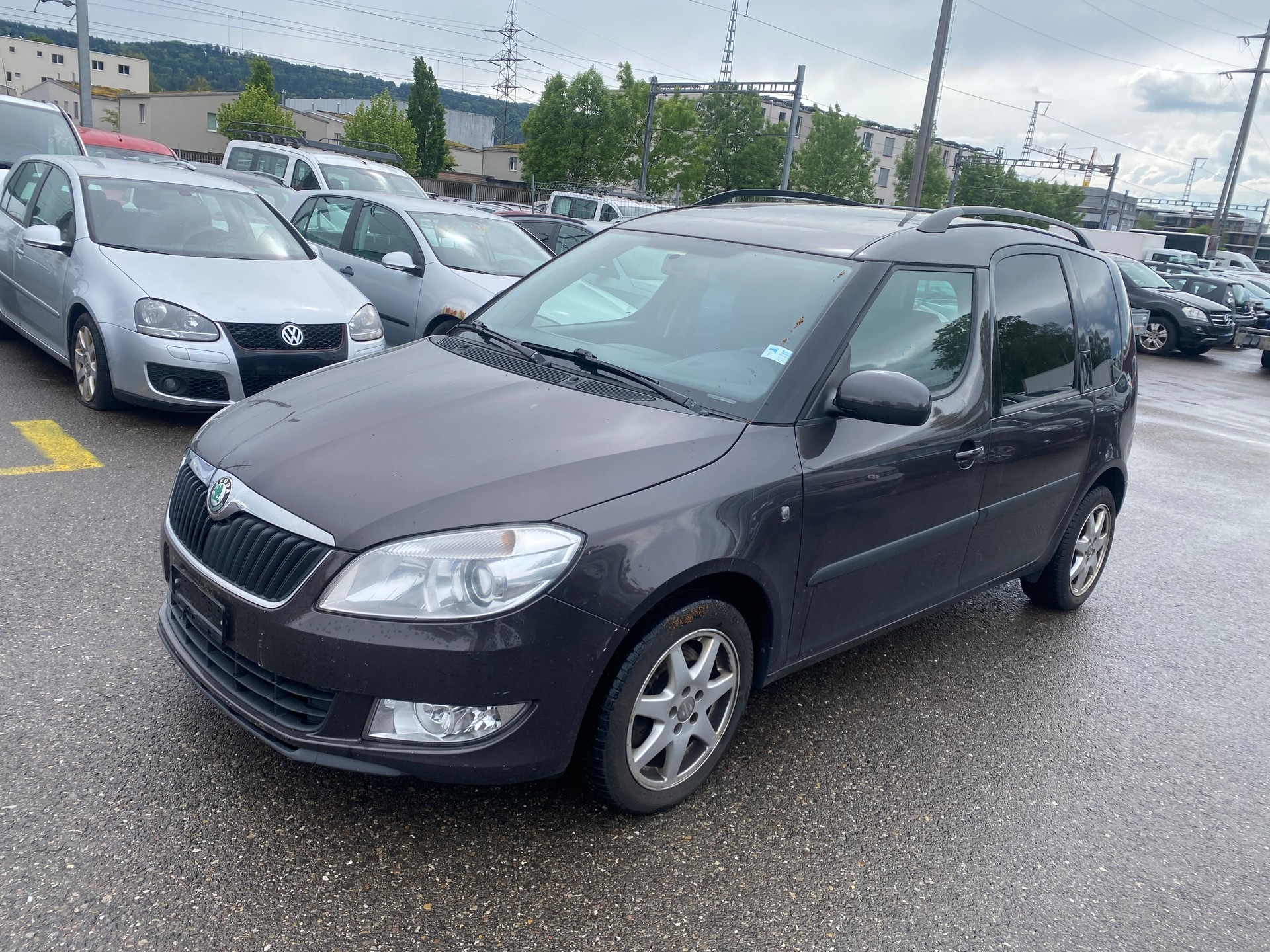 SKODA Roomster 1.2 TSI Magic DSG-image-1