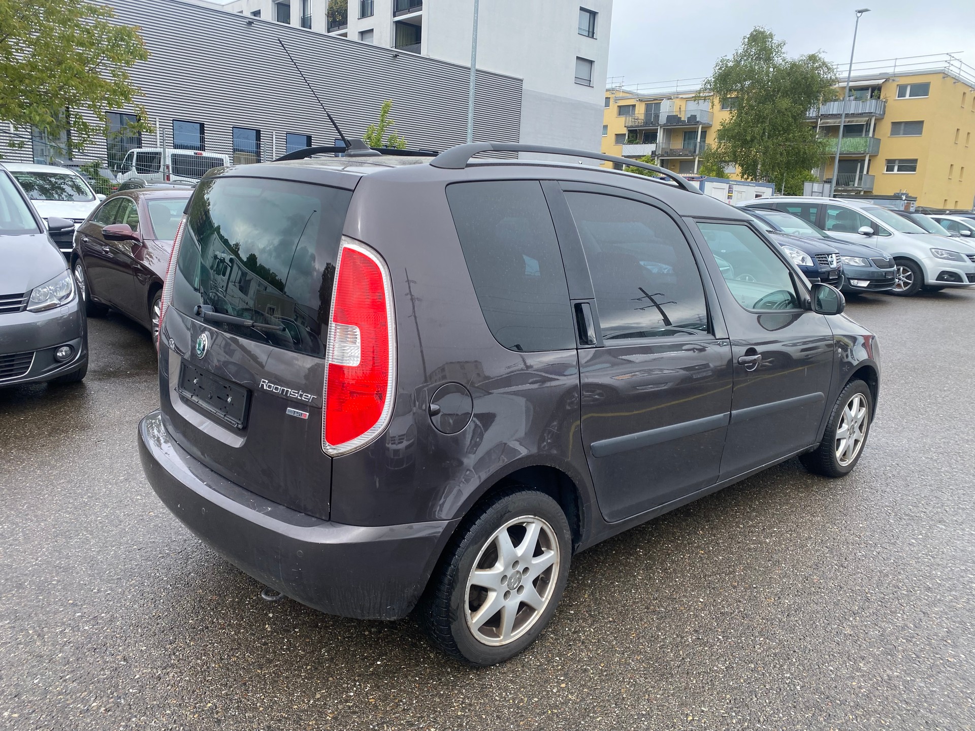 SKODA Roomster 1.2 TSI Magic DSG-image-5