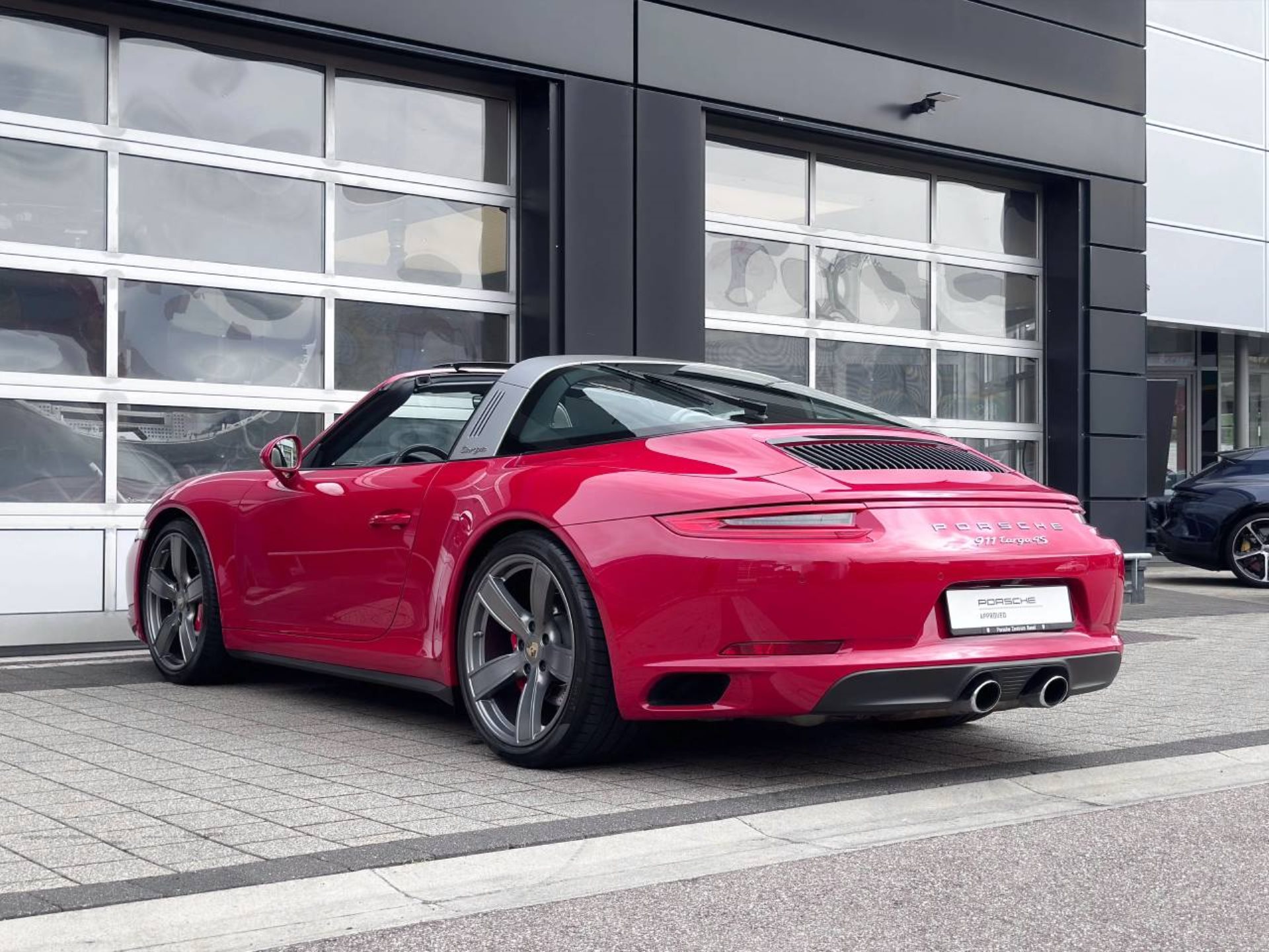 PORSCHE 911 Targa 4S-image-9