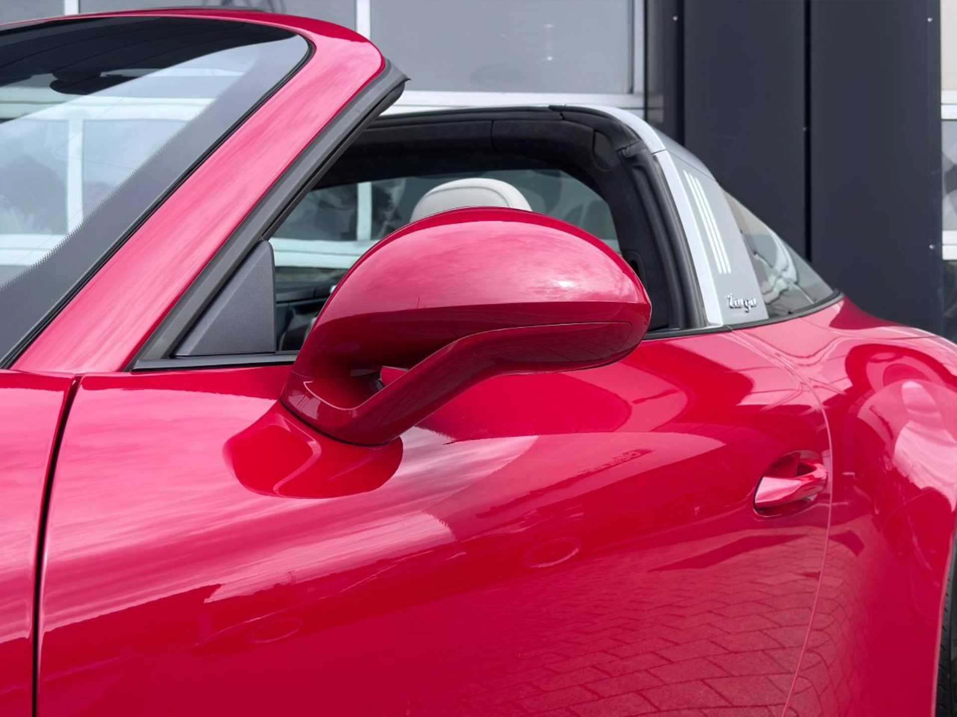 PORSCHE 911 Targa 4S-image-14