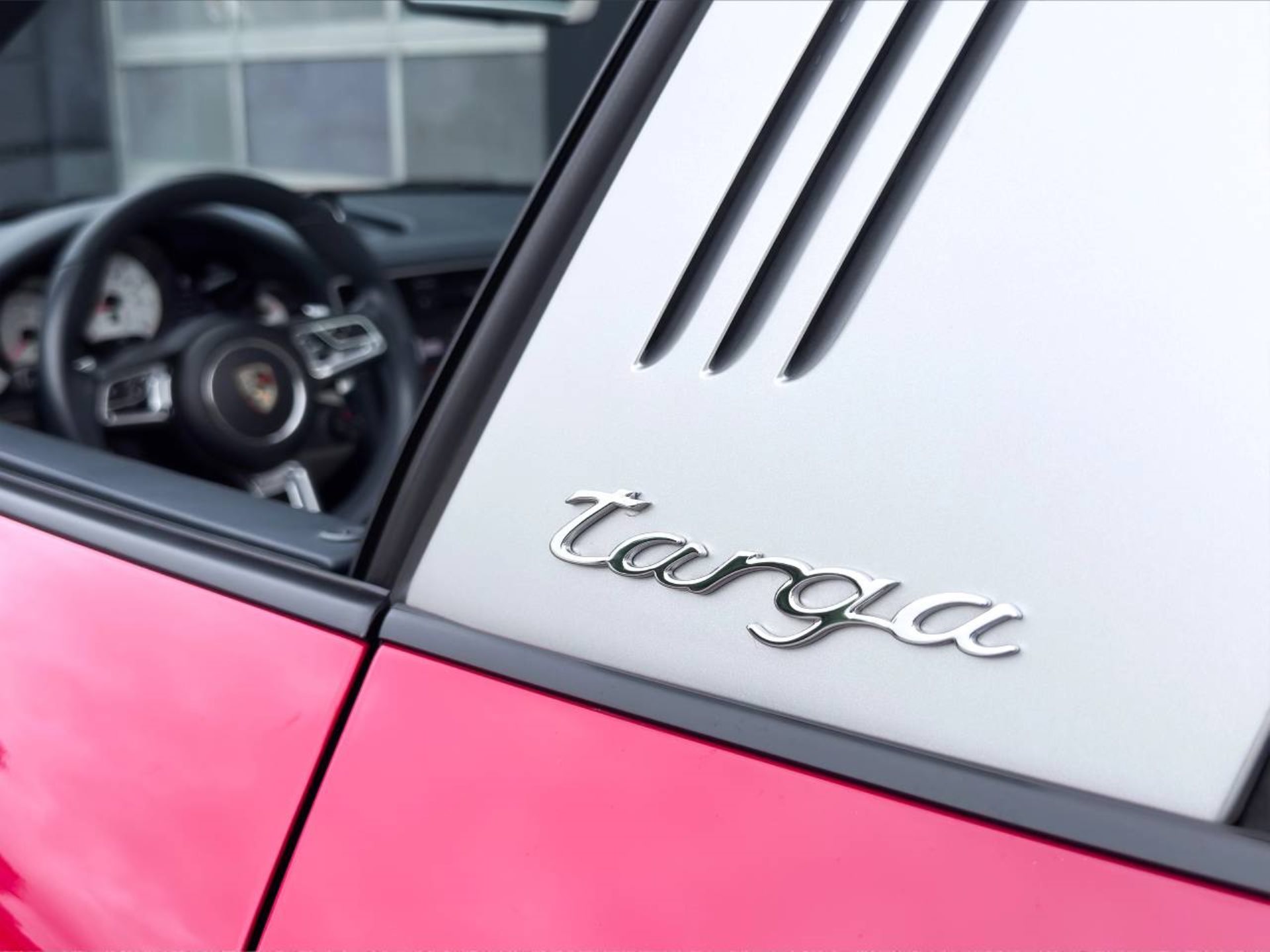 PORSCHE 911 Targa 4S-image-28