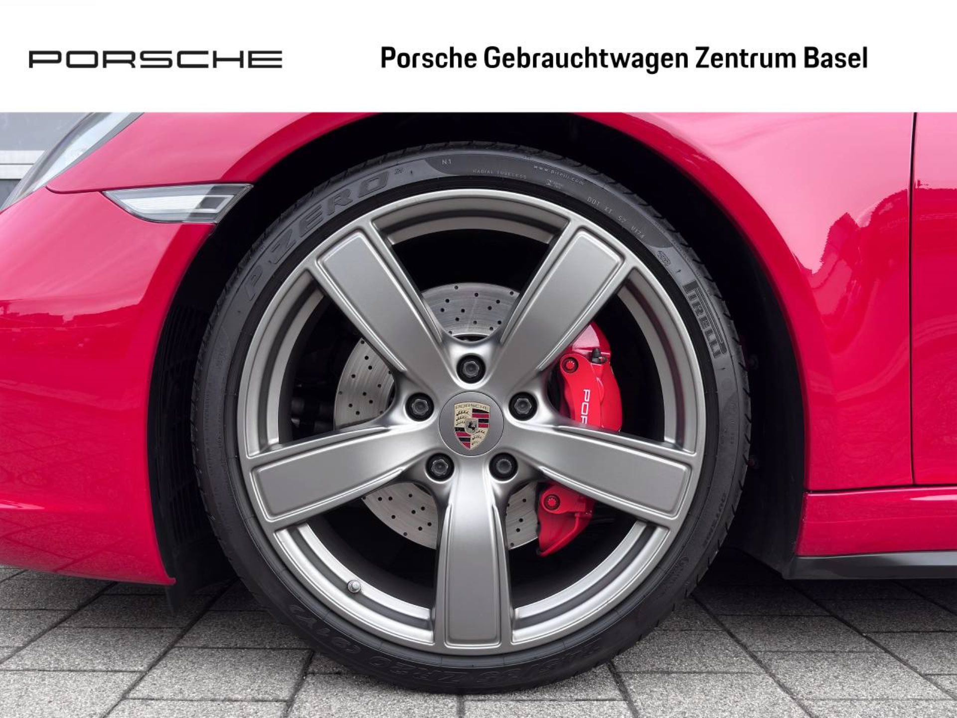 PORSCHE 911 Targa 4S-image-5