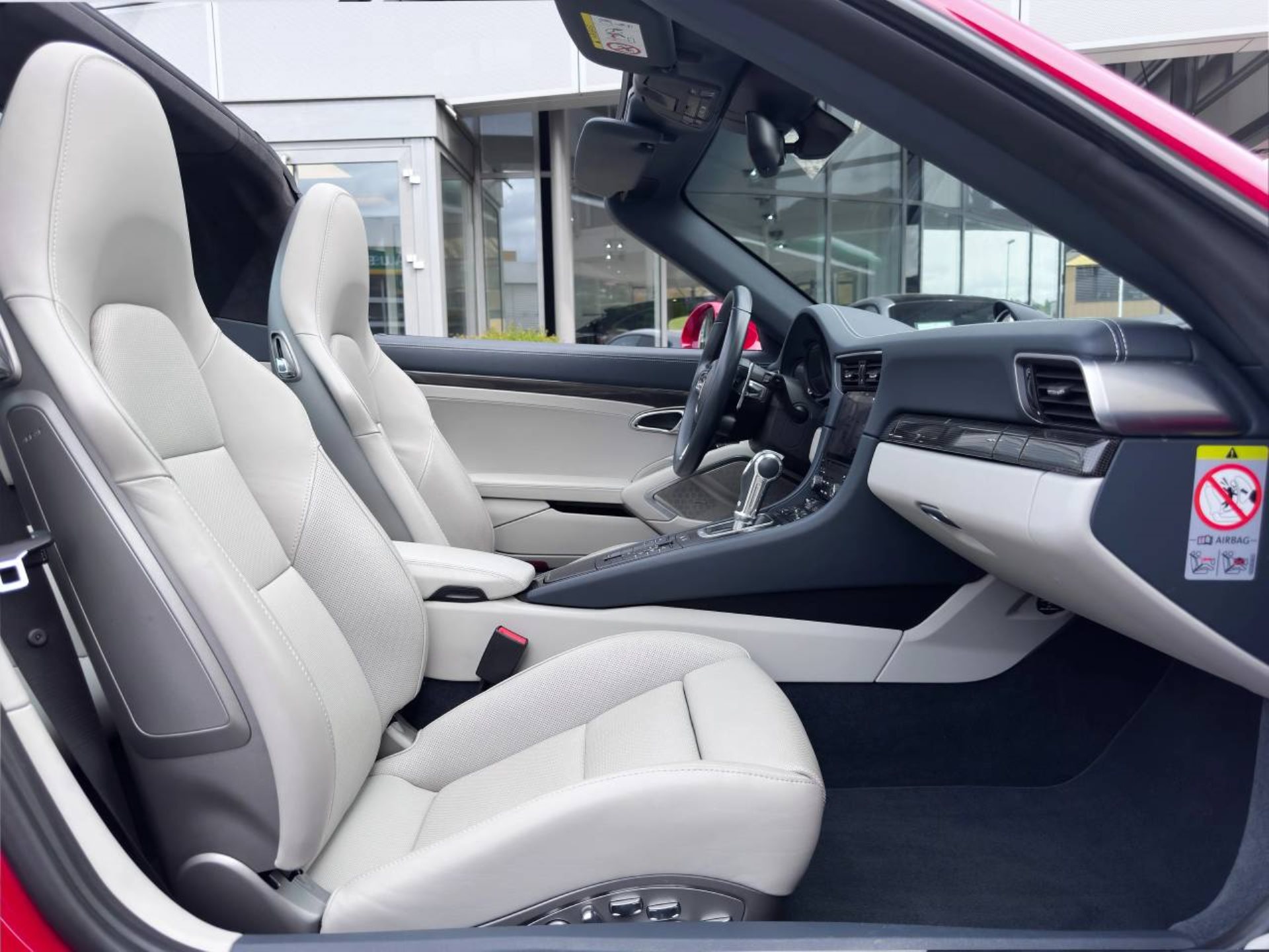PORSCHE 911 Targa 4S-image-21