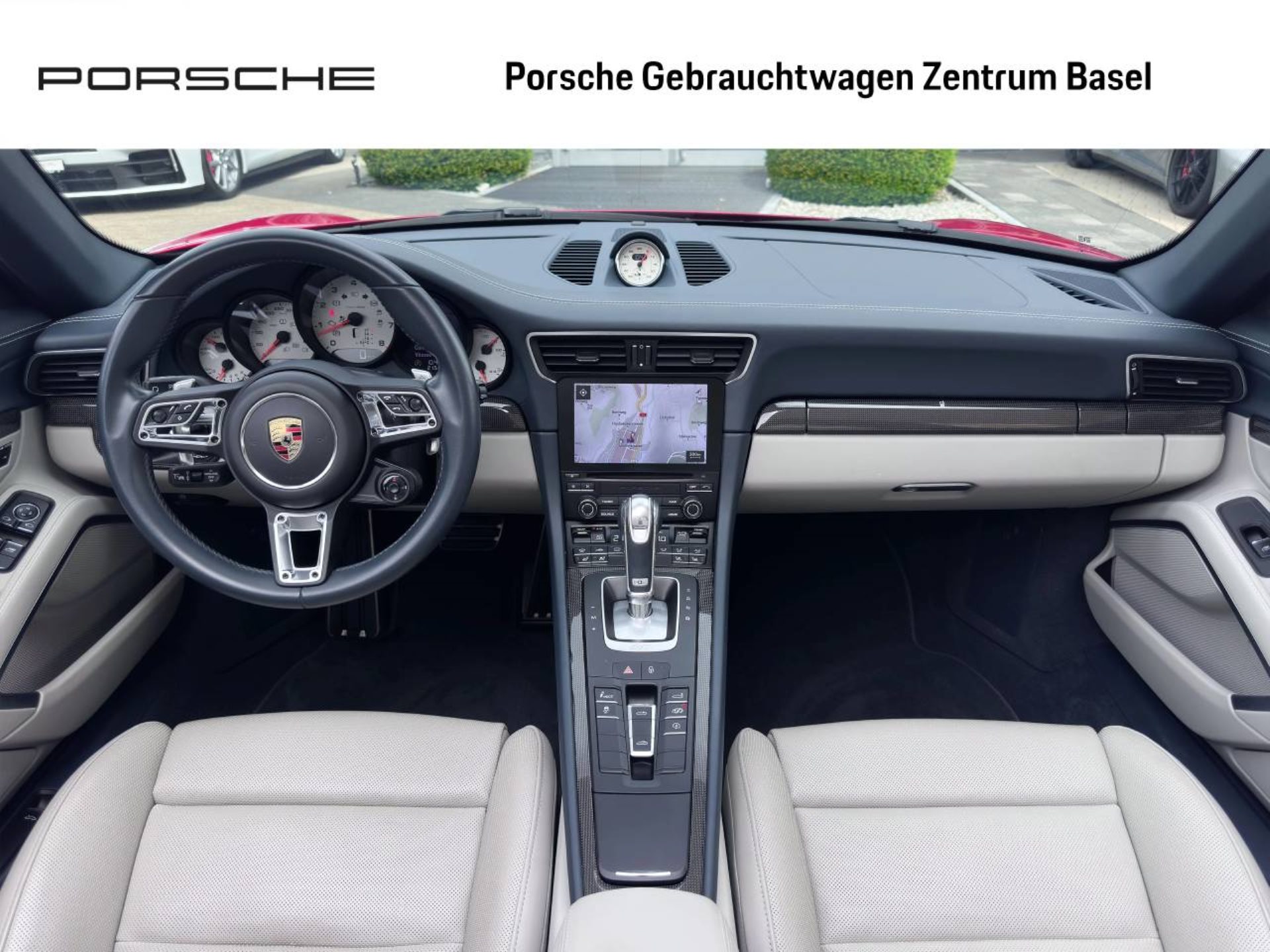 PORSCHE 911 Targa 4S-image-4