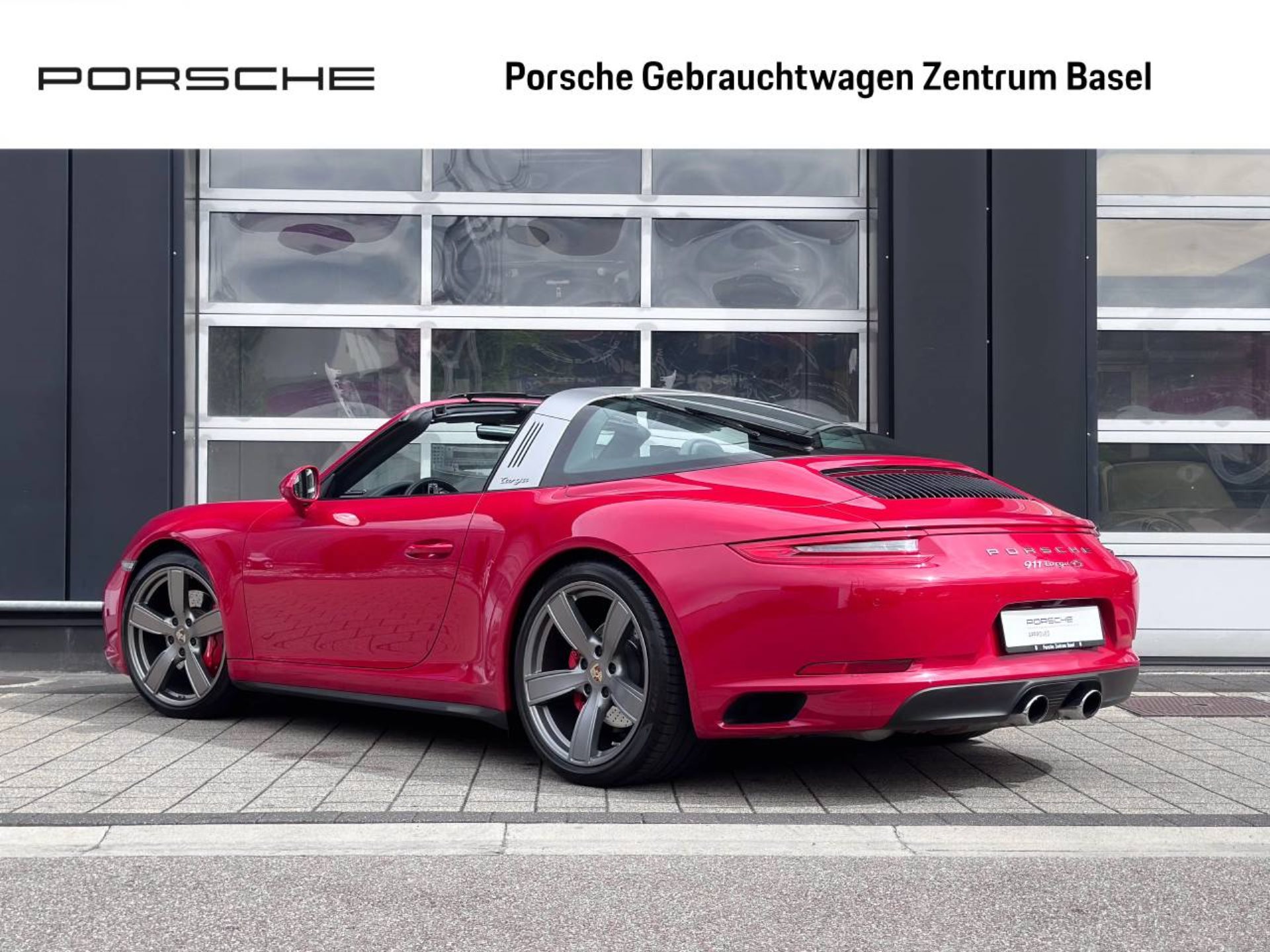 PORSCHE 911 Targa 4S-showroom-element-2