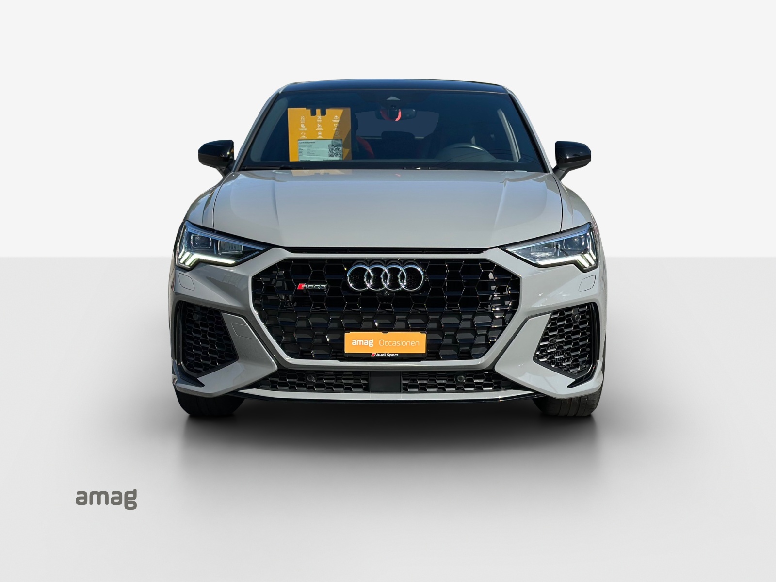AUDI RS Q3 Sportback quattro S tronic-image-6