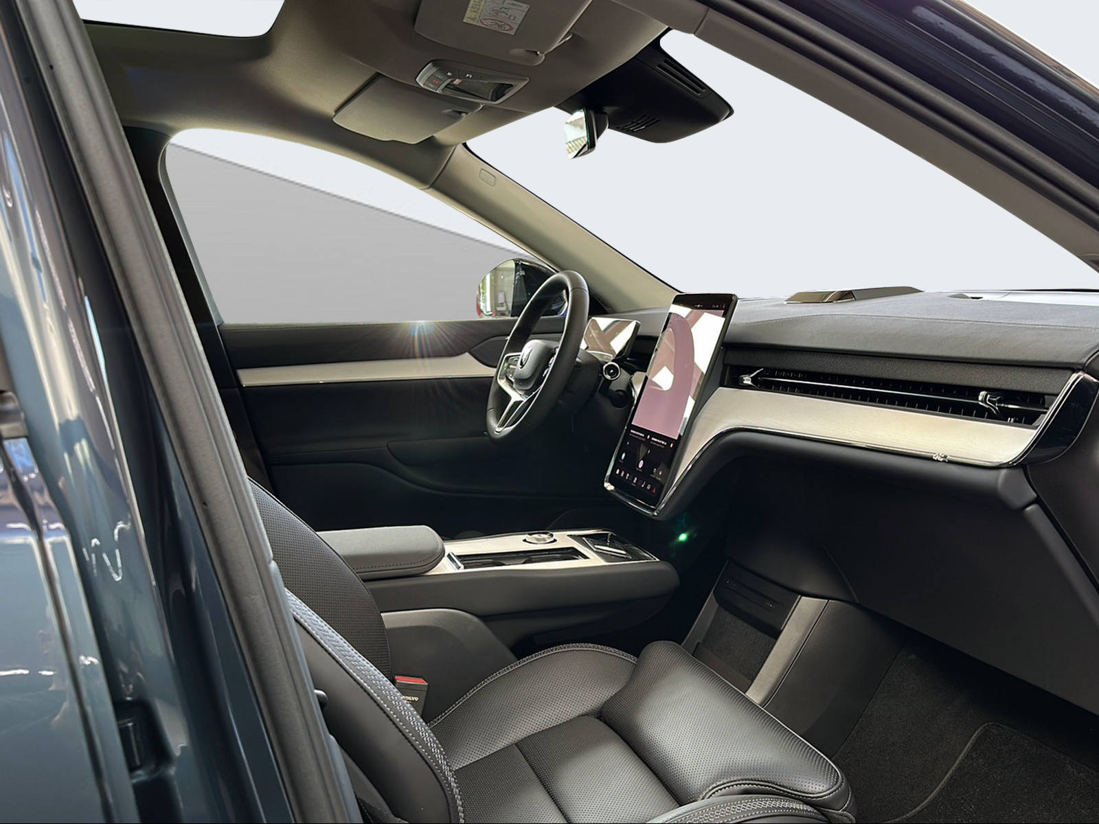 VOLVO EX 90 Twin Ultra AWD-image-13