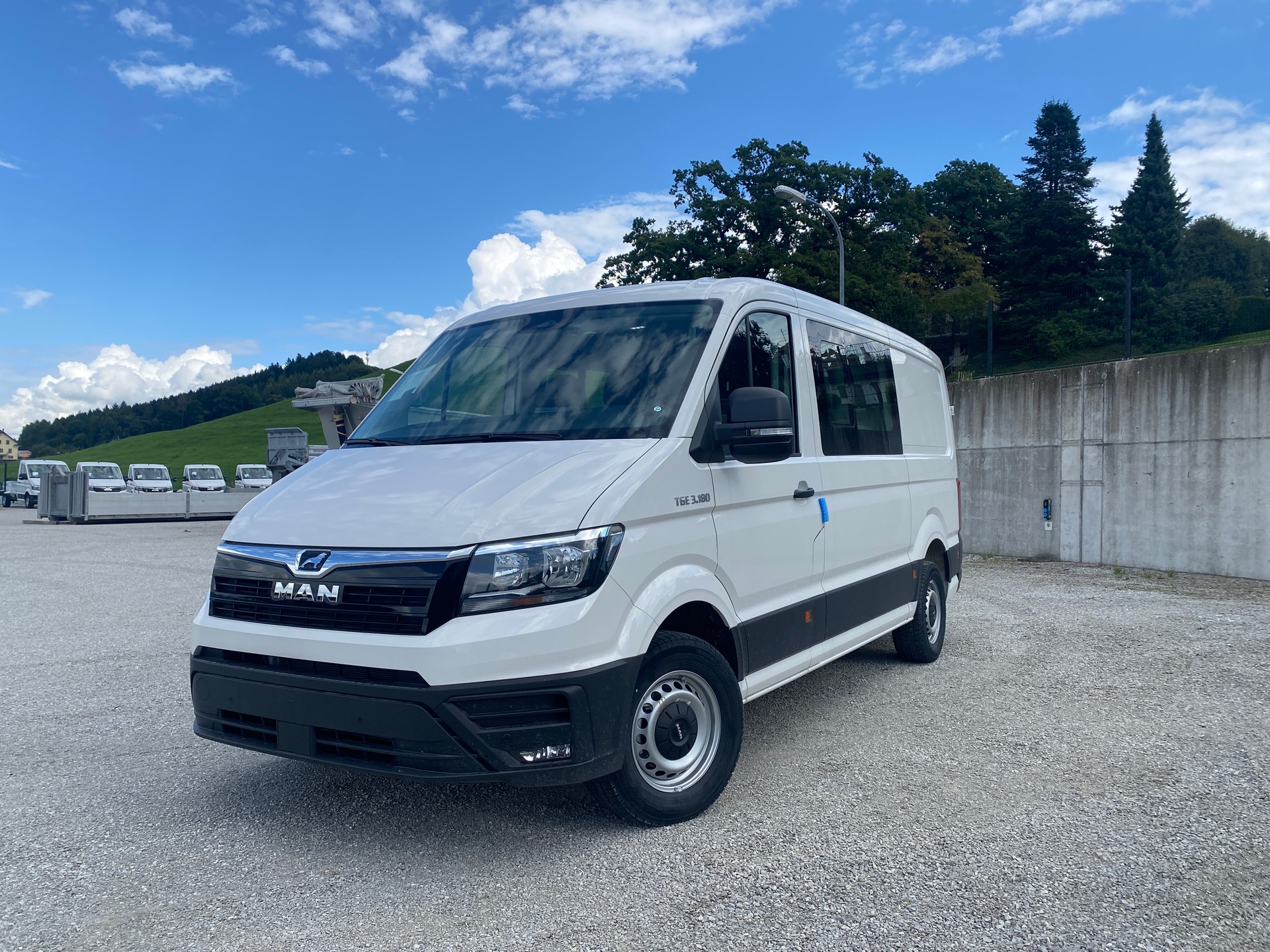 MAN TGE 3.180 4x4 L3 H2 7 places (Snoeks)-showroom-element-1