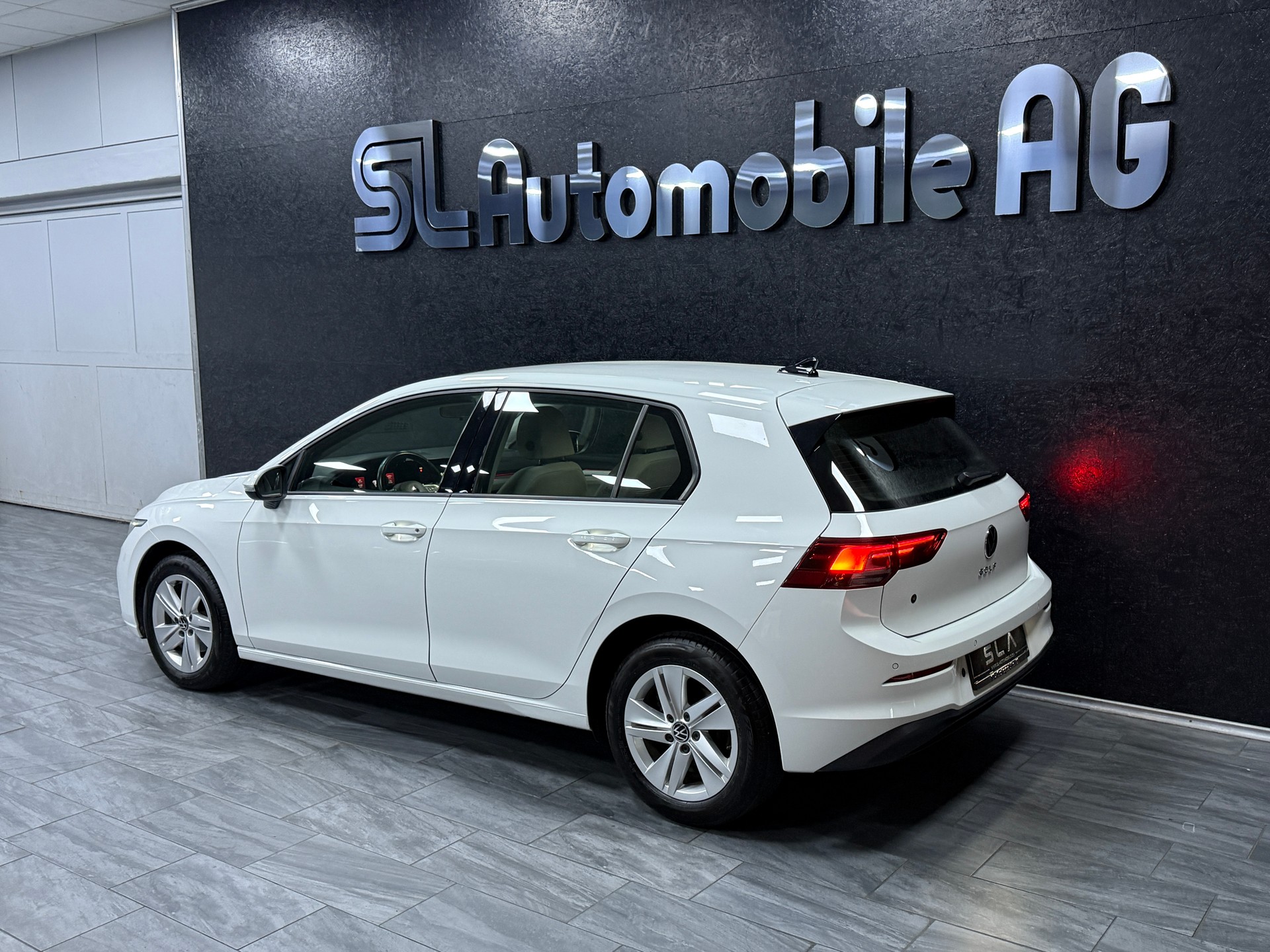 VW Golf 2.0 TDI Life-image-6