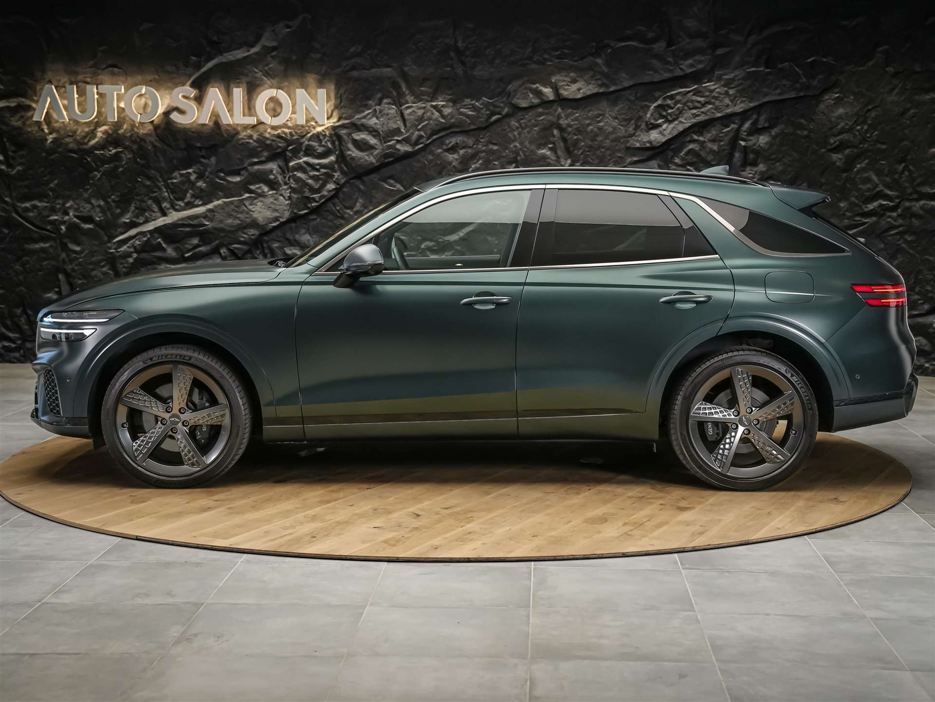 GENESIS GV70 2.5 TGDI Sport AT8 AWD *Matt Lackierung*Massage*Lexicon*Head-Up*-showroom-element-2