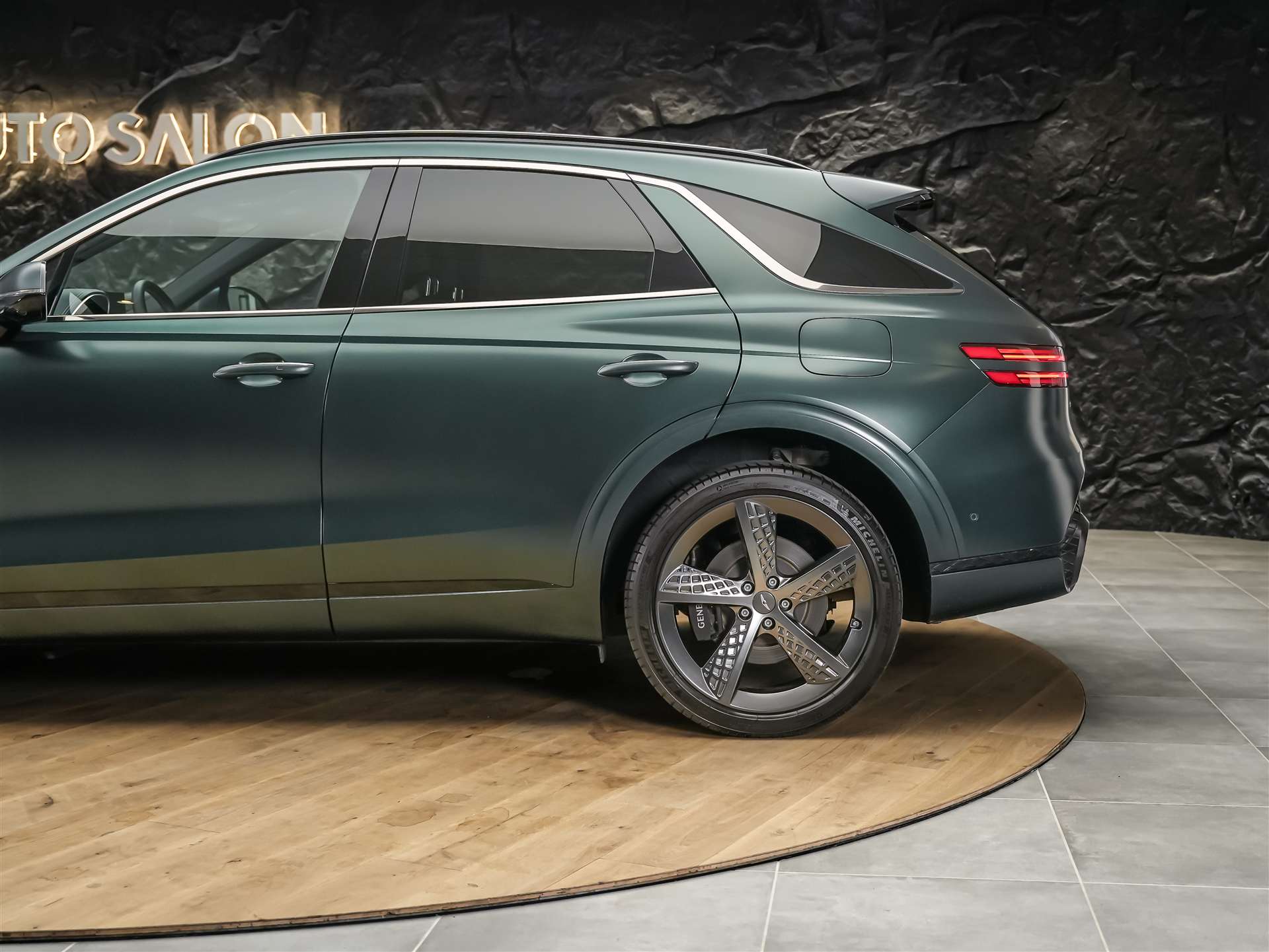 GENESIS GV70 2.5 TGDI Sport AT8 AWD *Matt Lackierung*Massage*Lexicon*Head-Up*-image-18