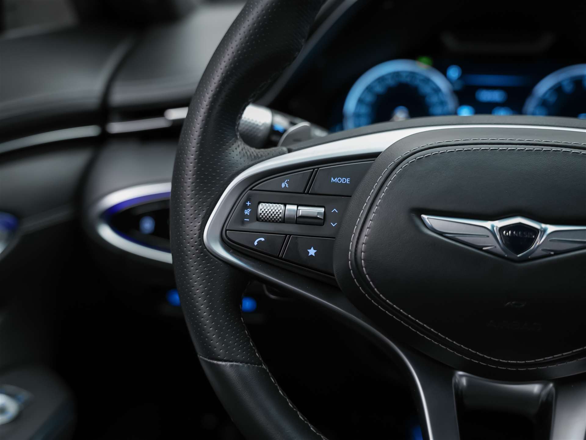 GENESIS GV70 2.5 TGDI Sport AT8 AWD *Matt Lackierung*Massage*Lexicon*Head-Up*-image-30
