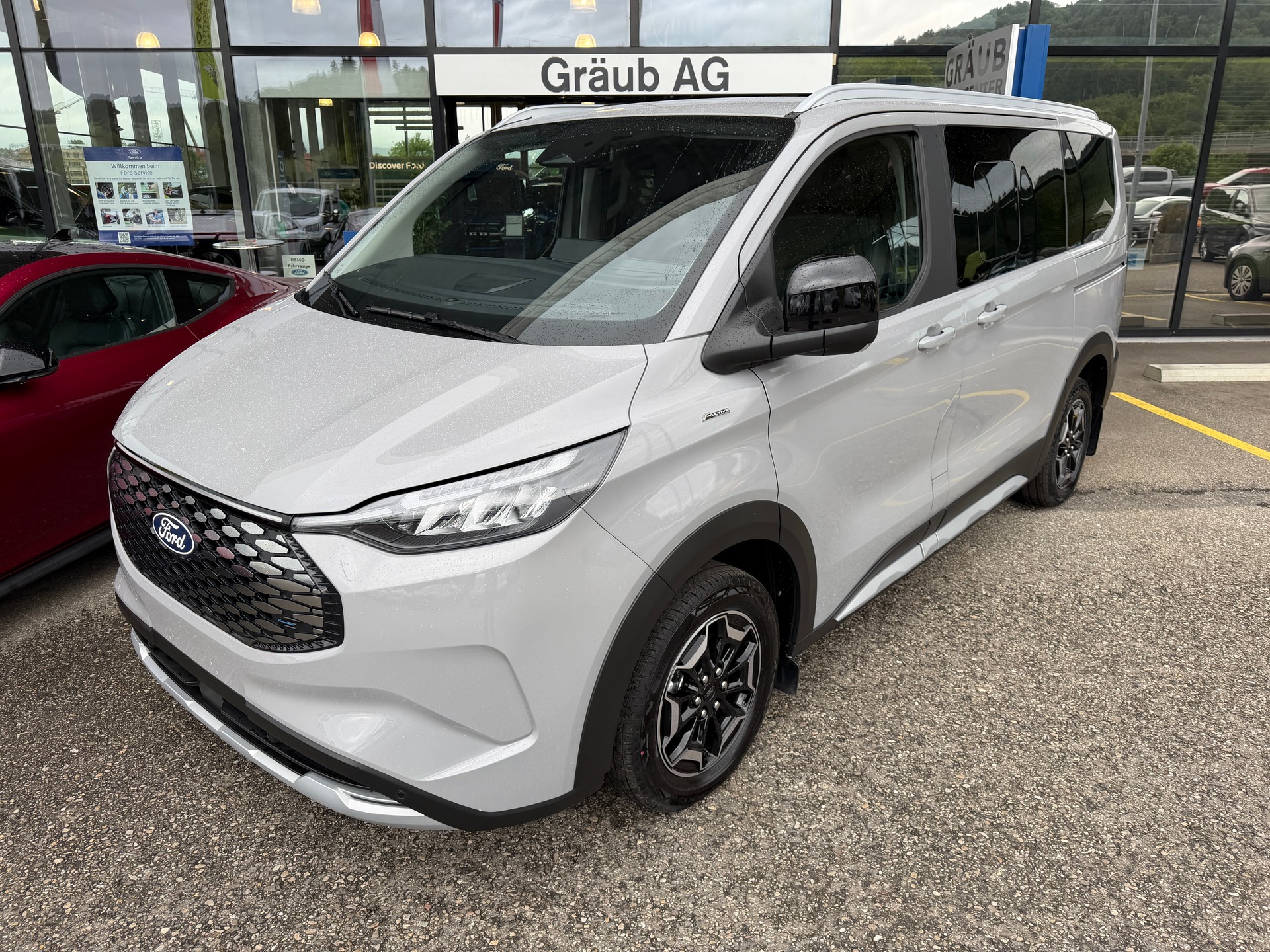 FORD Tourneo Bus 340 L1H1 65kWh Active-showroom-element-2