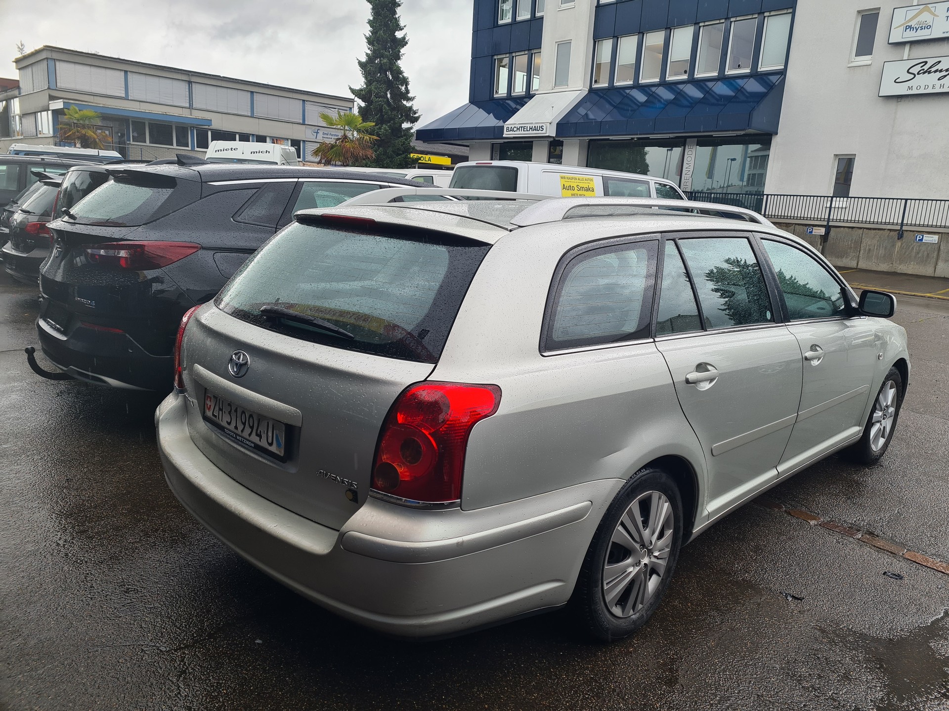 TOYOTA Avensis 2.4 D4 VVT-i Linea Sol Sportswagon T-Step5-image-1