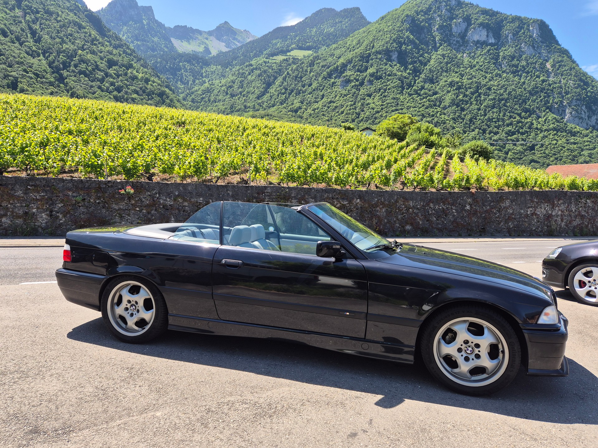 BMW 318i Cabrio M-PACK-image-7